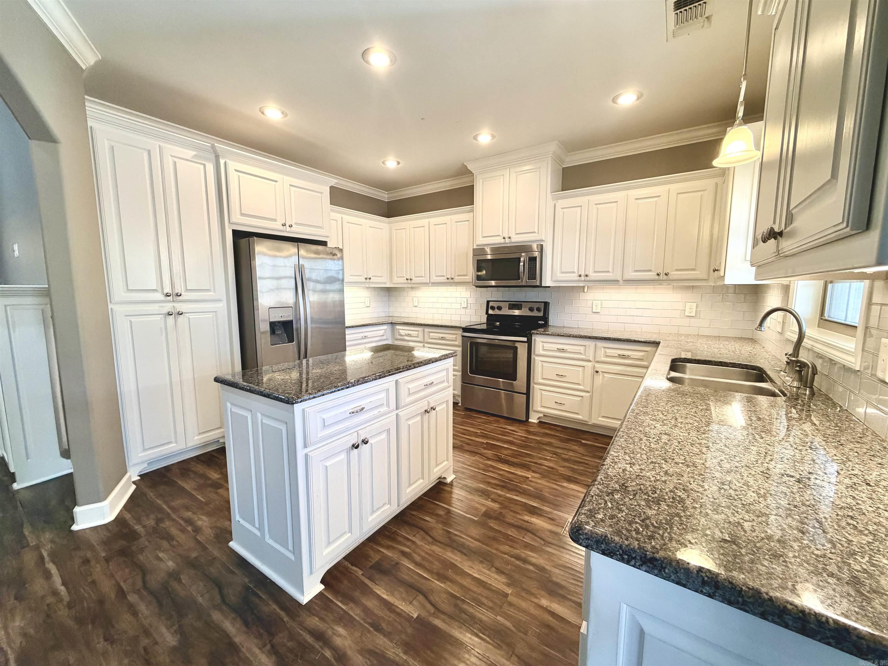 197 Waverly Circle El Dorado, AR 71730-9999