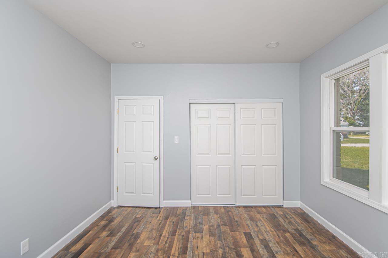 2307 E 2nd  North Little Rock, AR