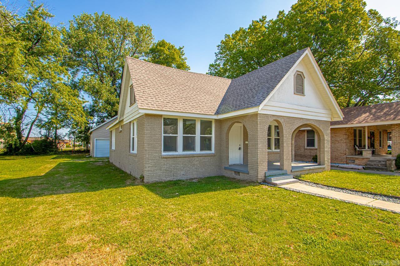 2307 E 2nd  North Little Rock, AR