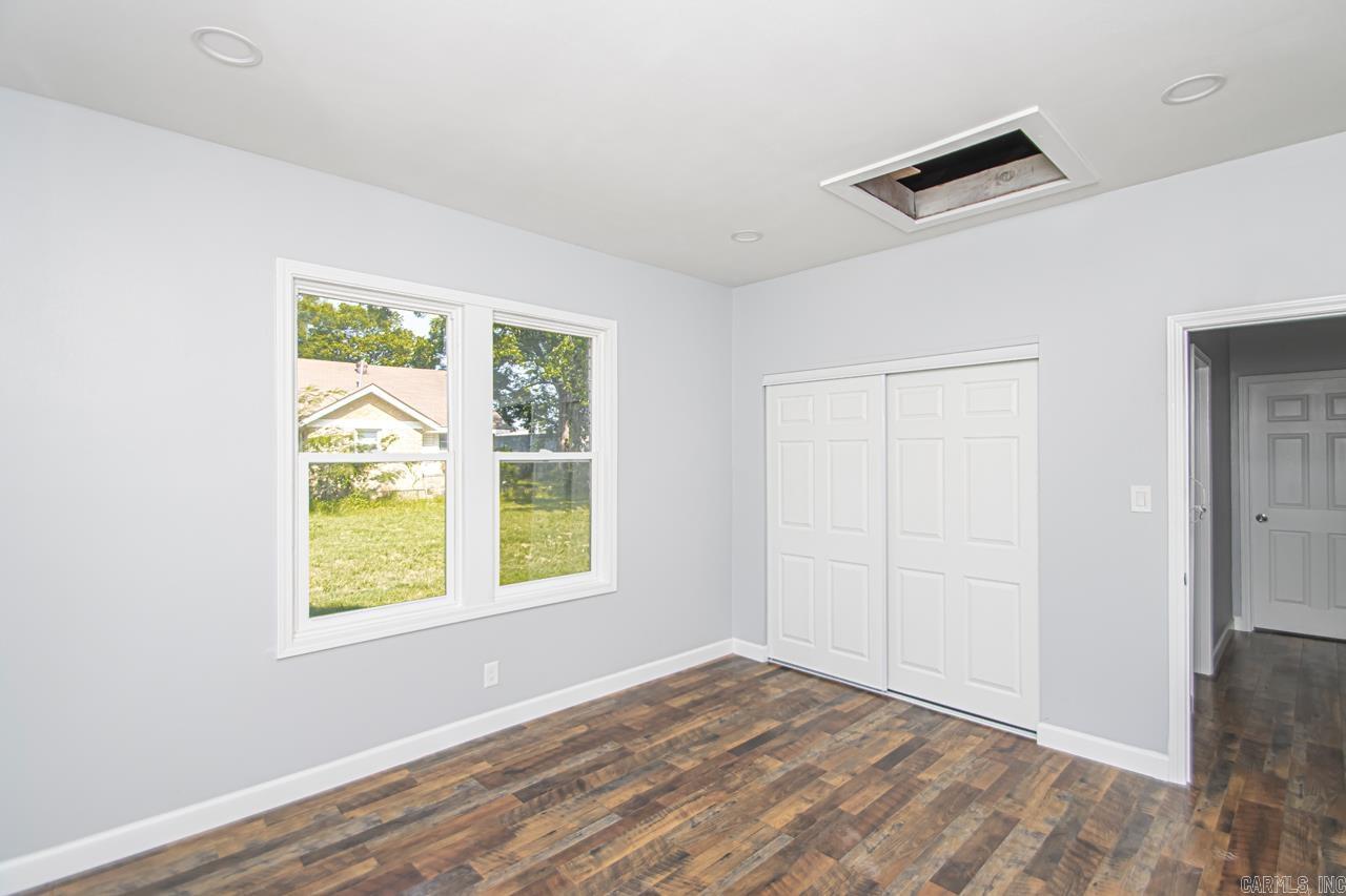 2307 E 2nd  North Little Rock, AR