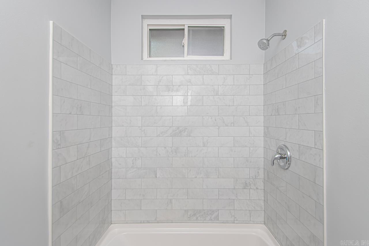 2307 E 2nd  North Little Rock, AR