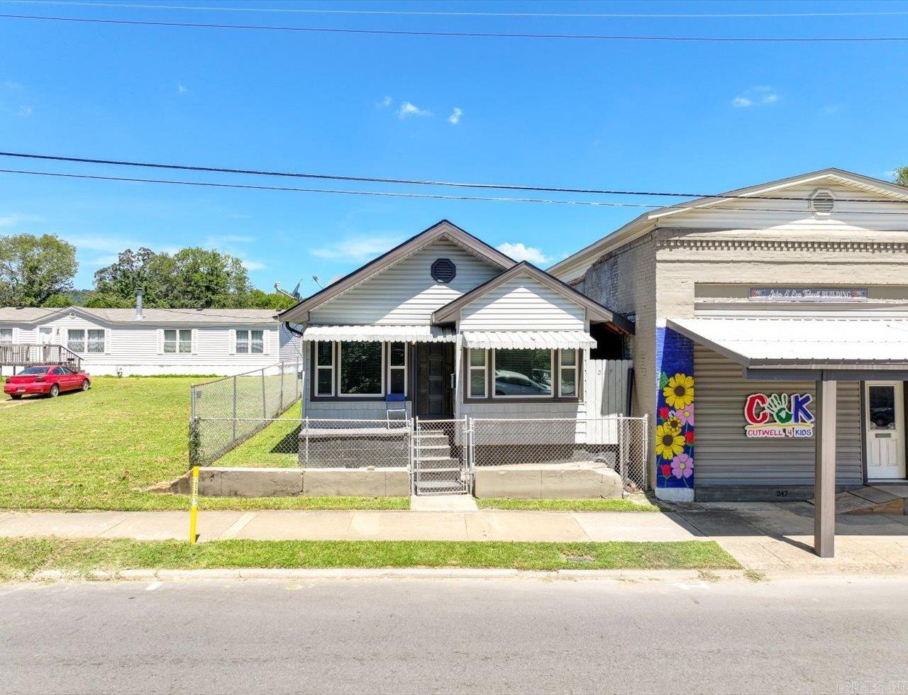 245 & 247 Silver Street