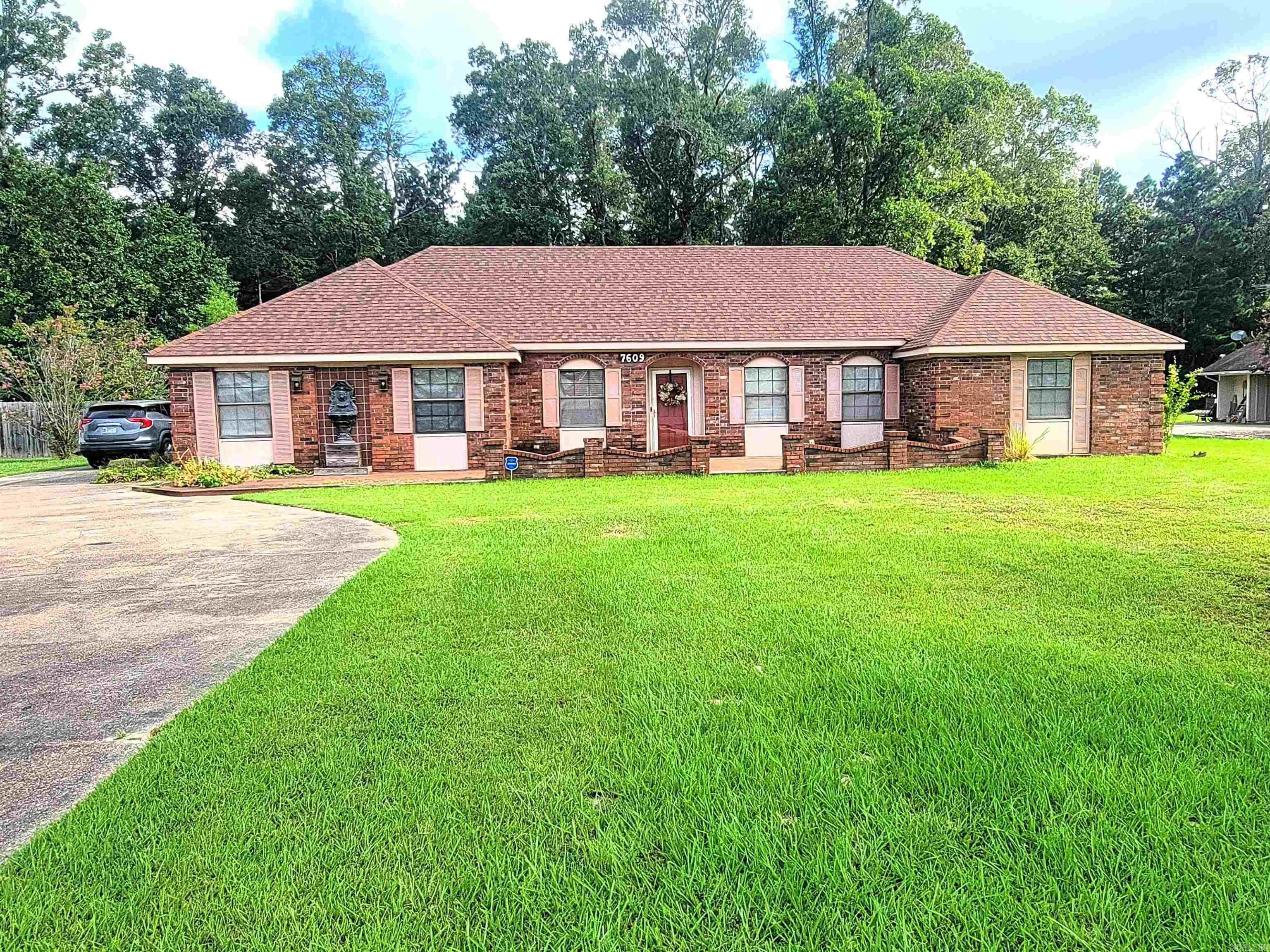 7609 N Pinewood  Pine Bluff, AR