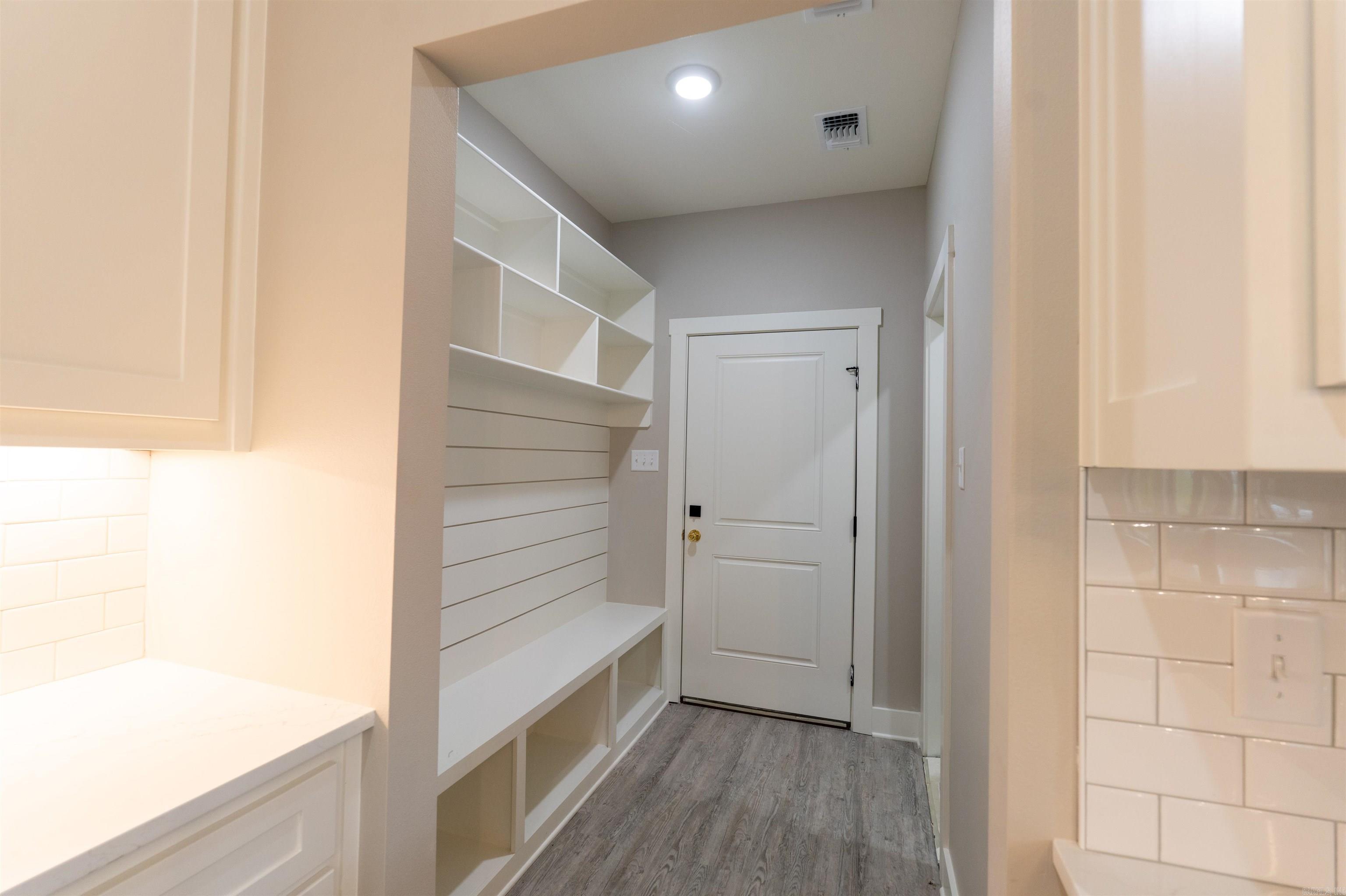 105 Easy Street Maumelle, AR 72113