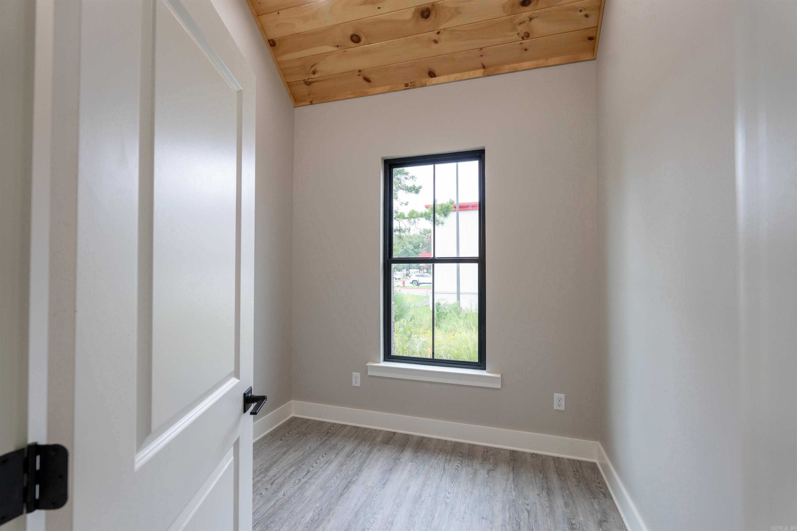 105 Easy Street Maumelle, AR 72113