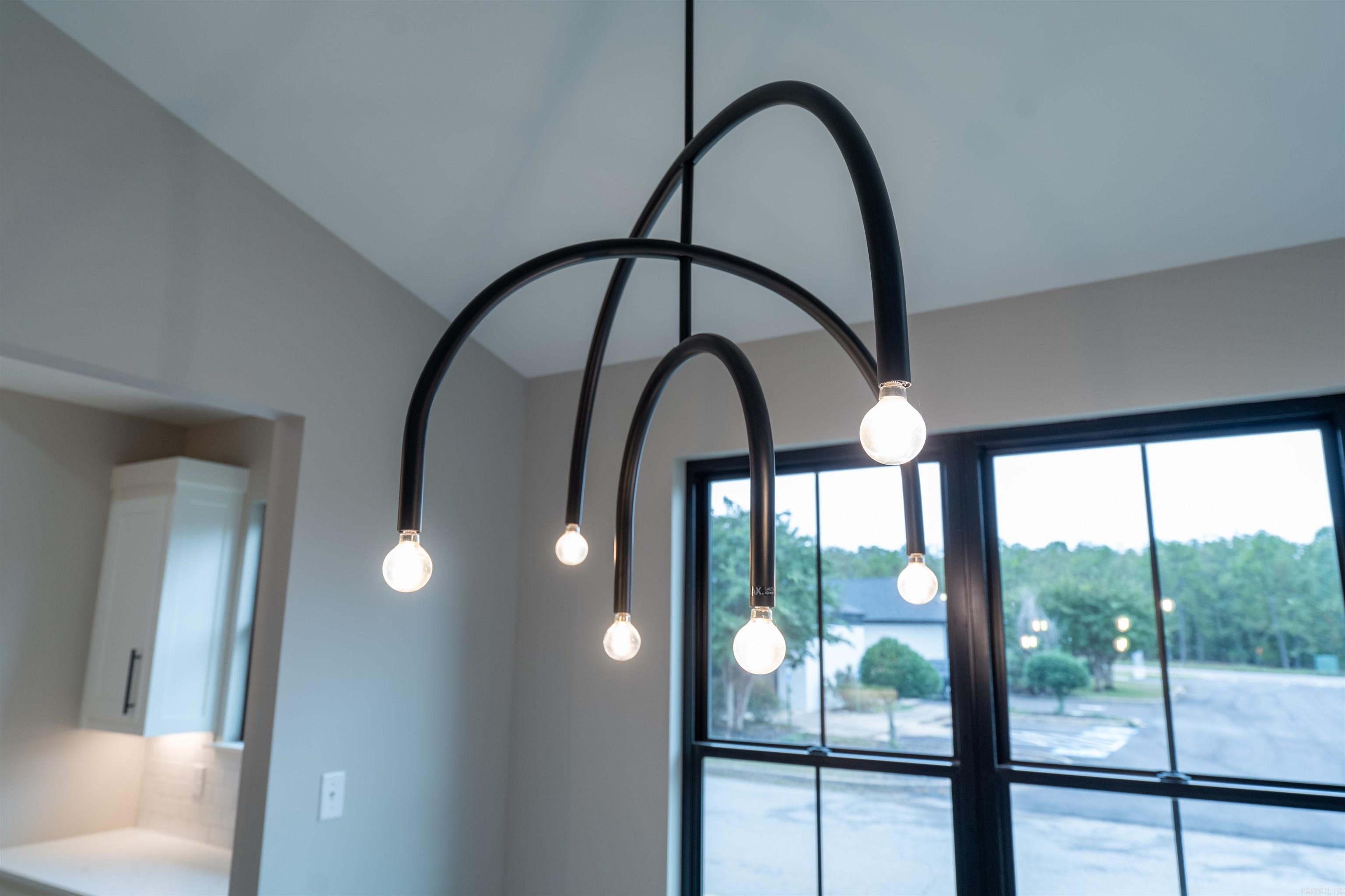 105 Easy Street Maumelle, AR 72113