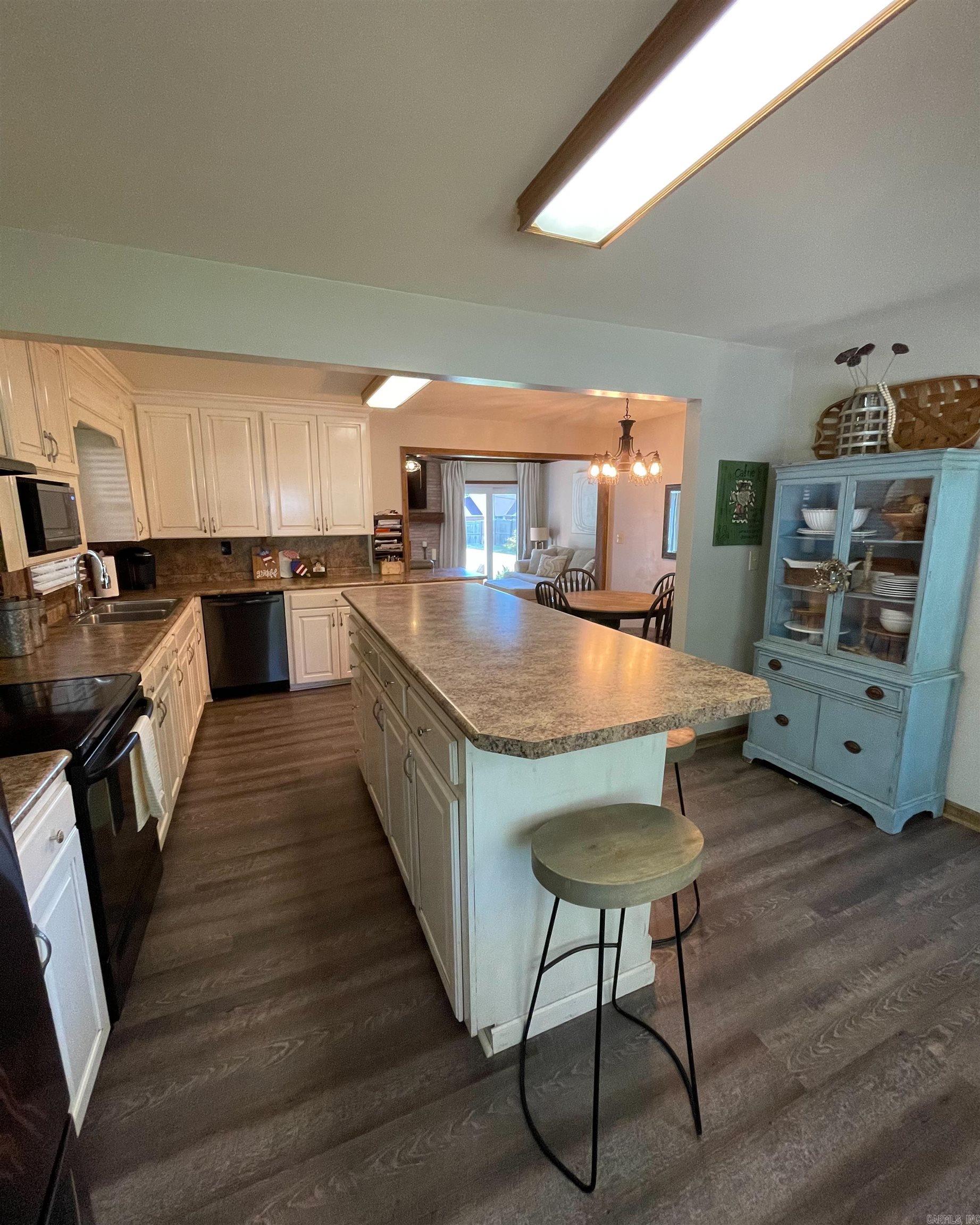 703 Center Street Harrisburg, AR 72432