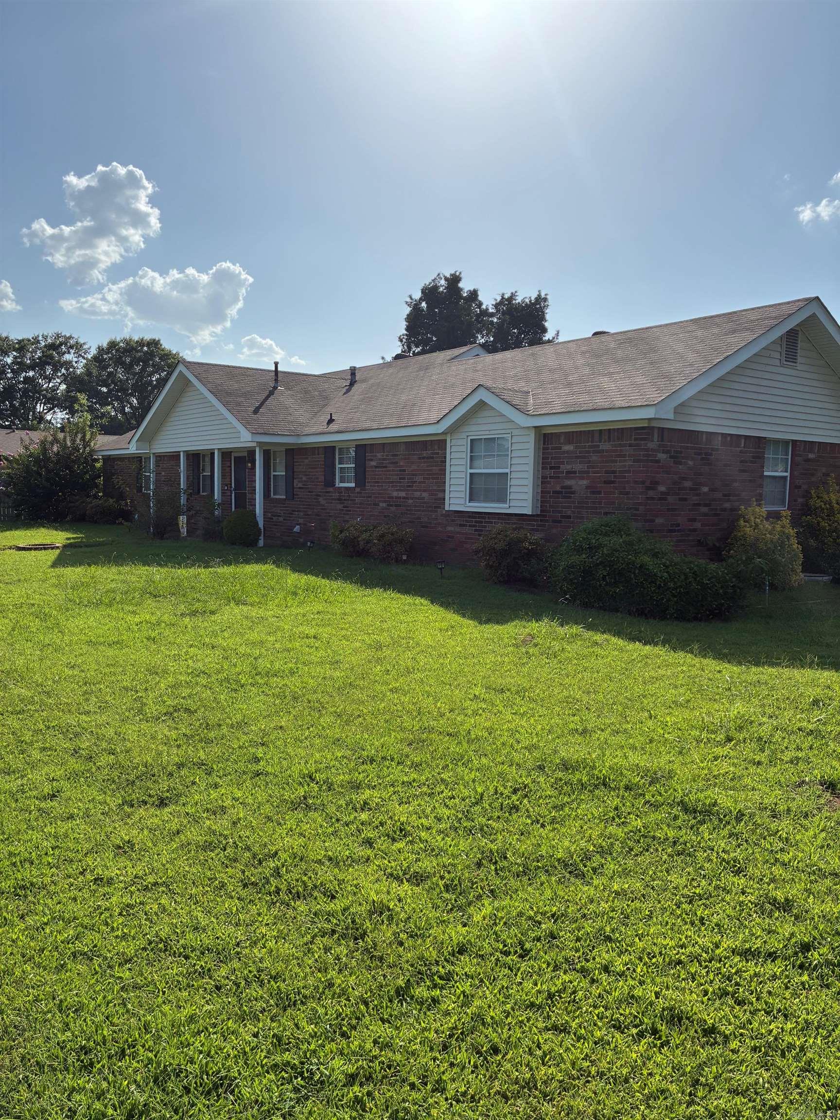 1 Danbury Jacksonville, AR 72076