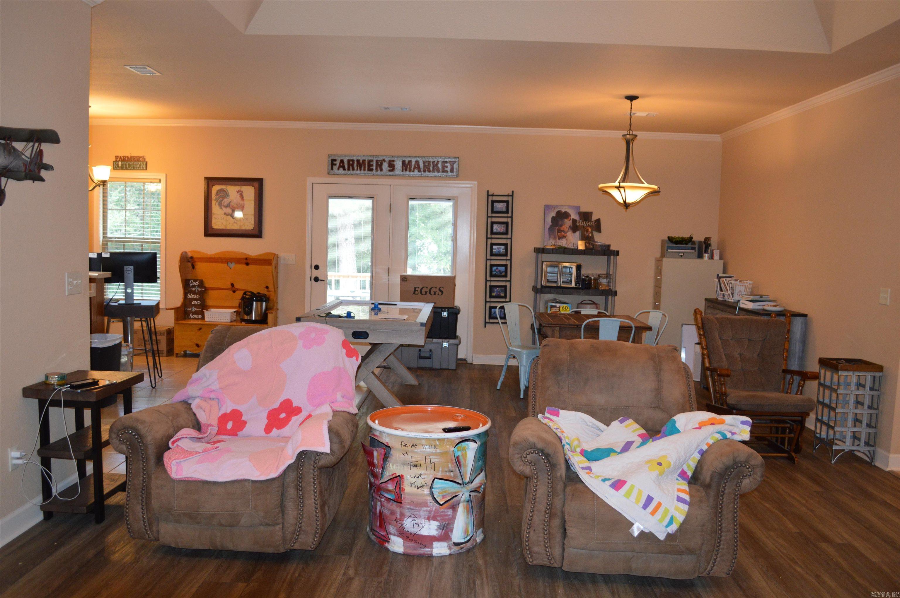 803 S Main  Harrisburg, AR