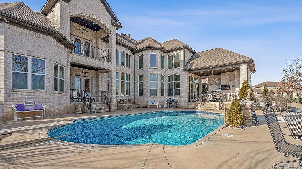 2064 Sloan Lake Dr.  Jonesboro, AR