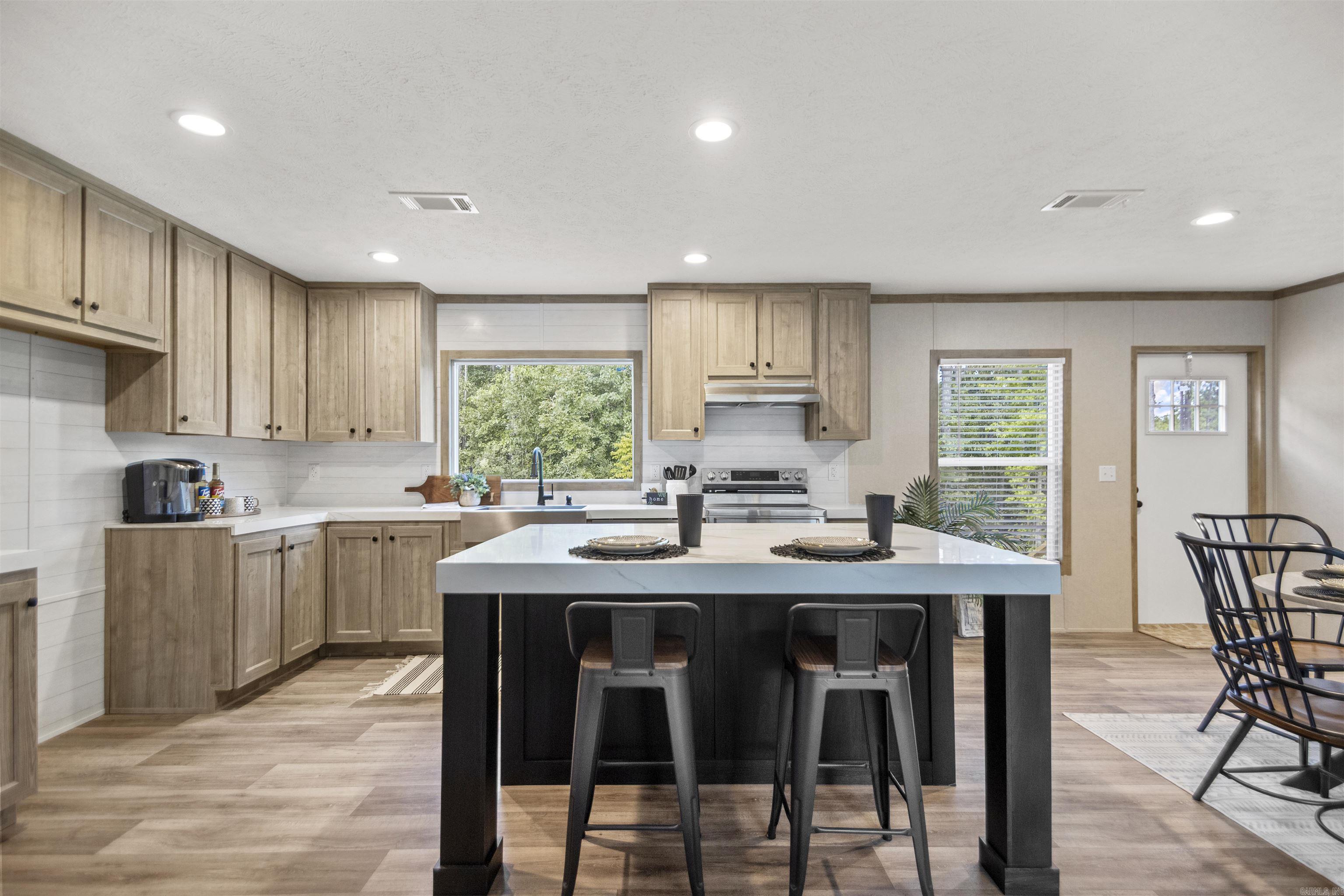 315 Bristlecone Lane Mabelvale, AR 72103