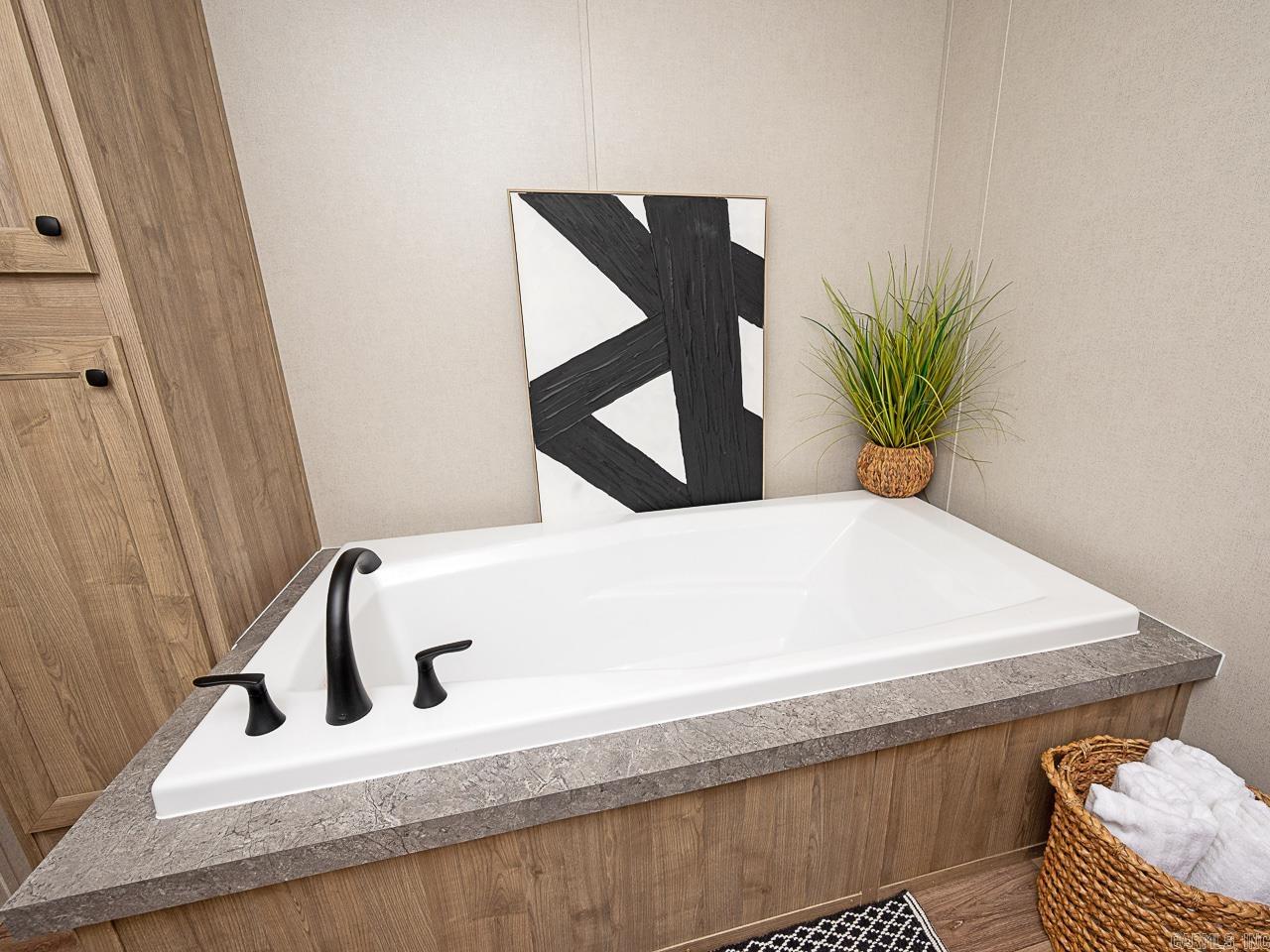 315 Bristlecone Lane Mabelvale, AR 72103