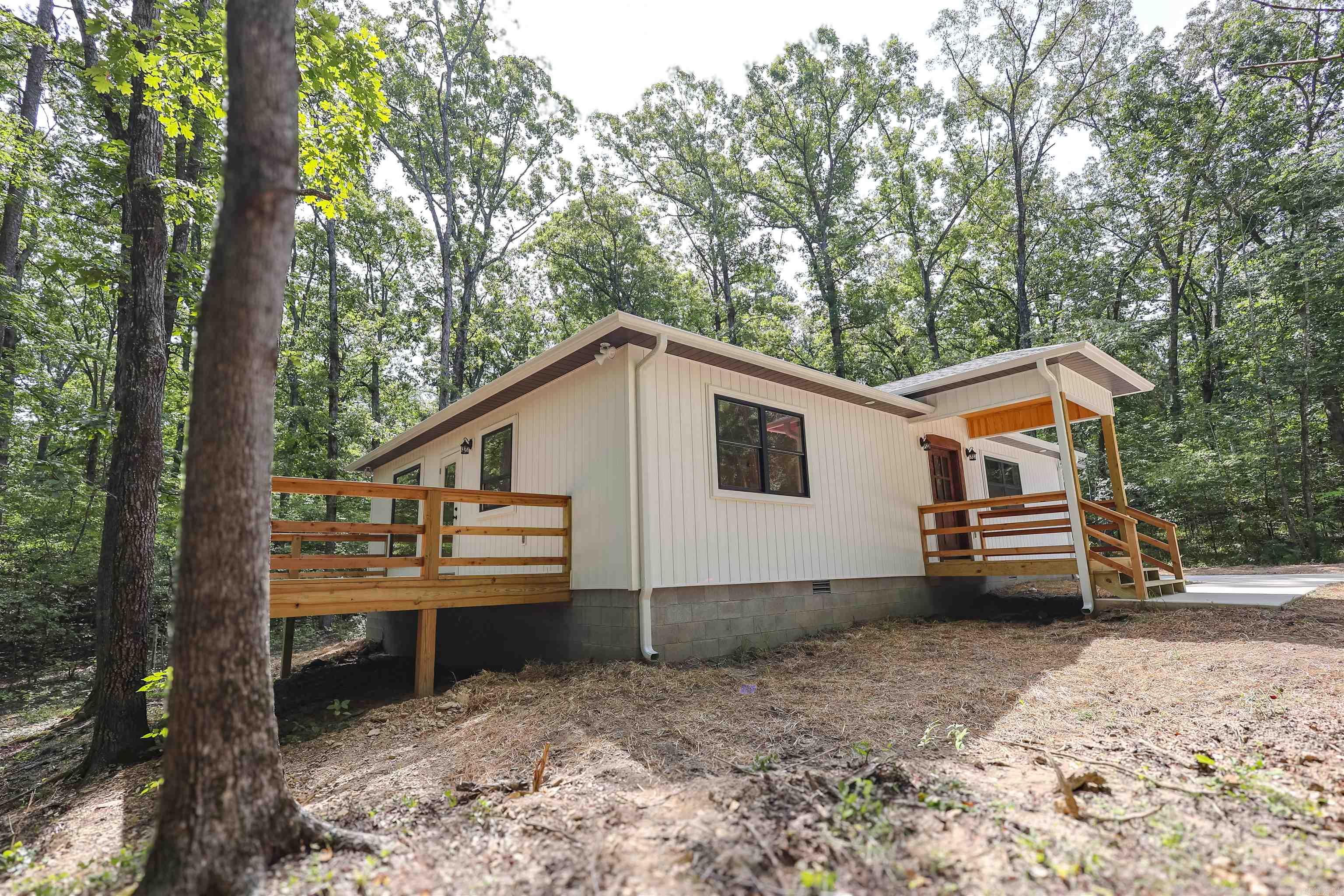 260 Hall Street Mount Ida, AR 71957