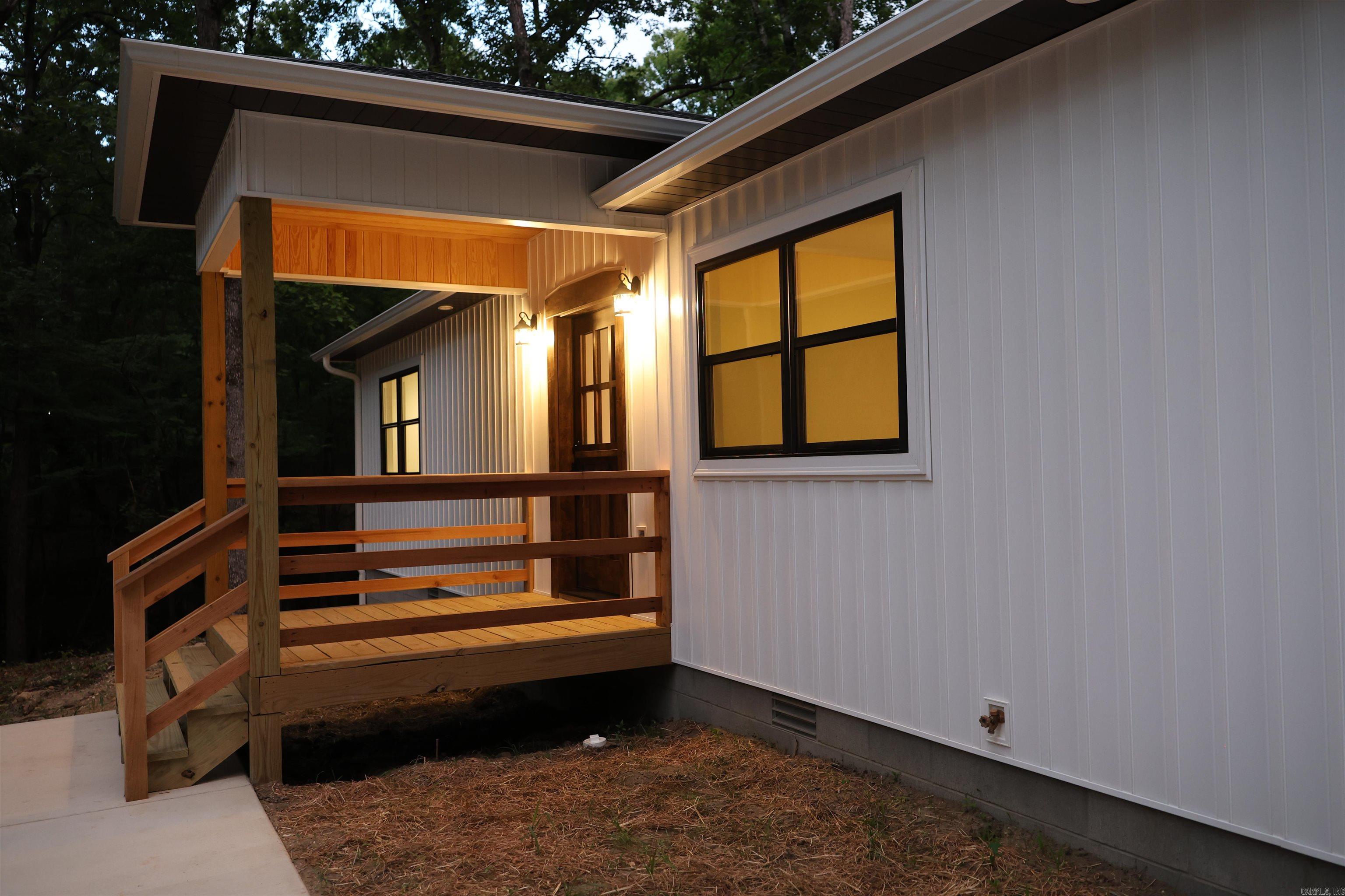 260 Hall Street Mount Ida, AR 71957