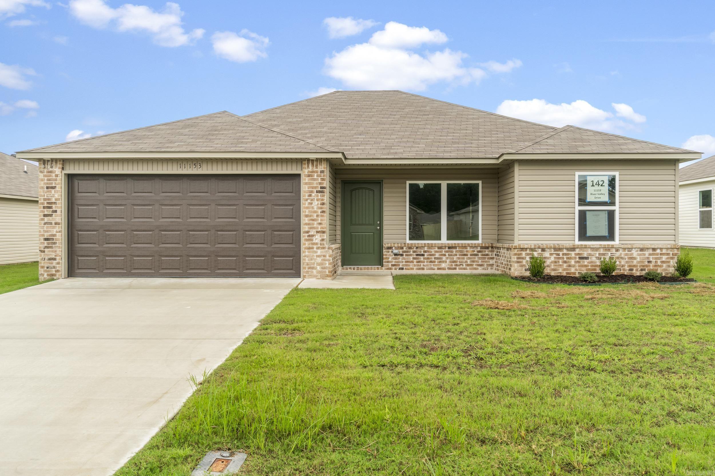 11153 River Valley Drive Hensley, AR 72065