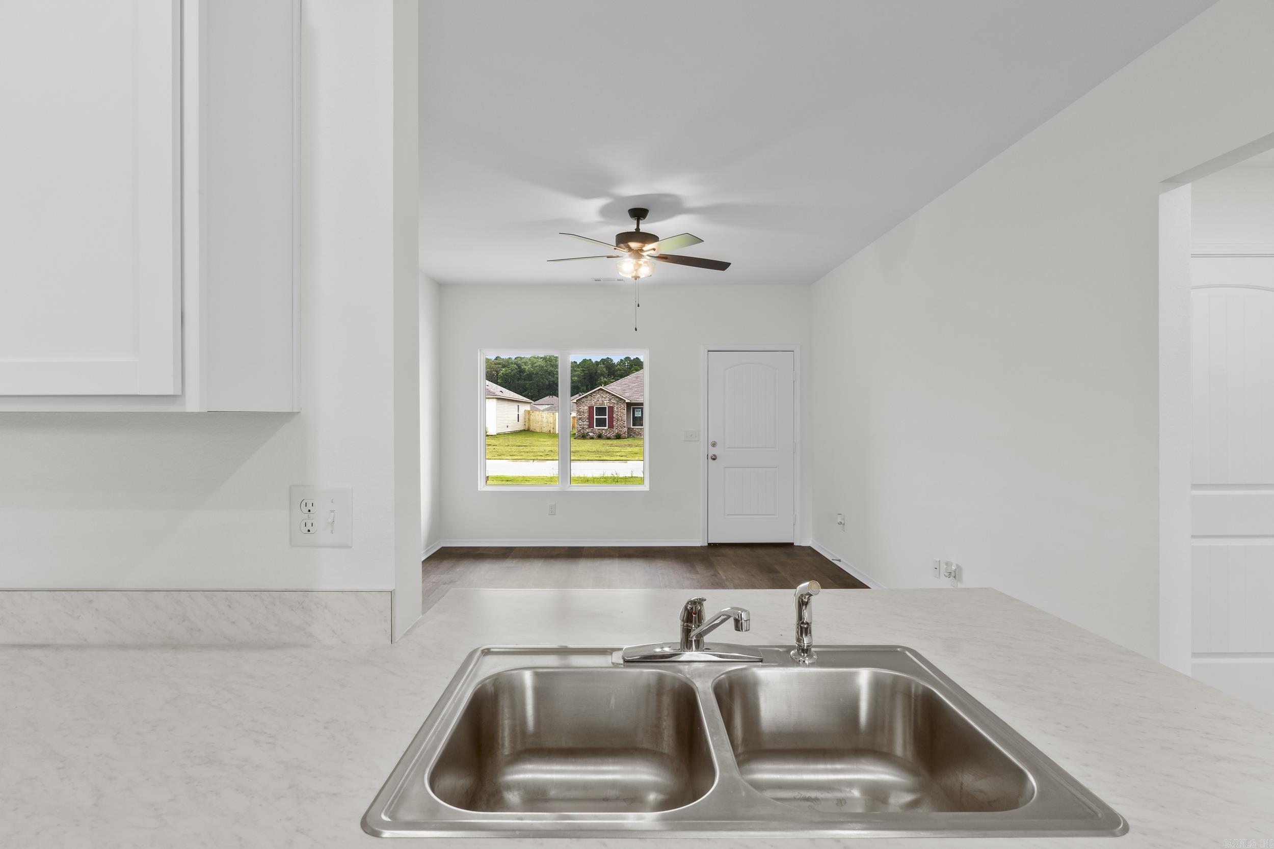 11153 River Valley Drive Hensley, AR 72065