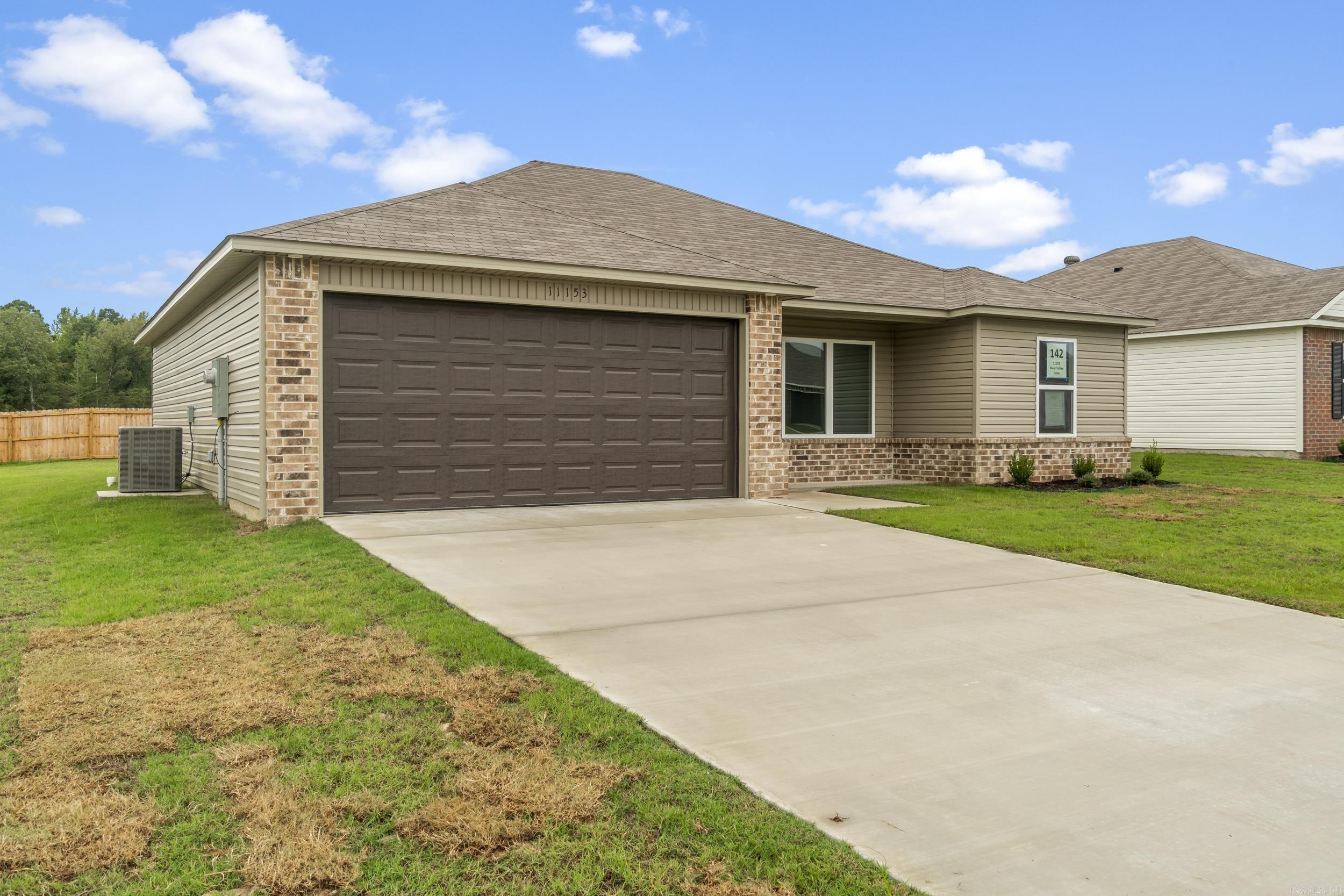 11153 River Valley Drive Hensley, AR 72065