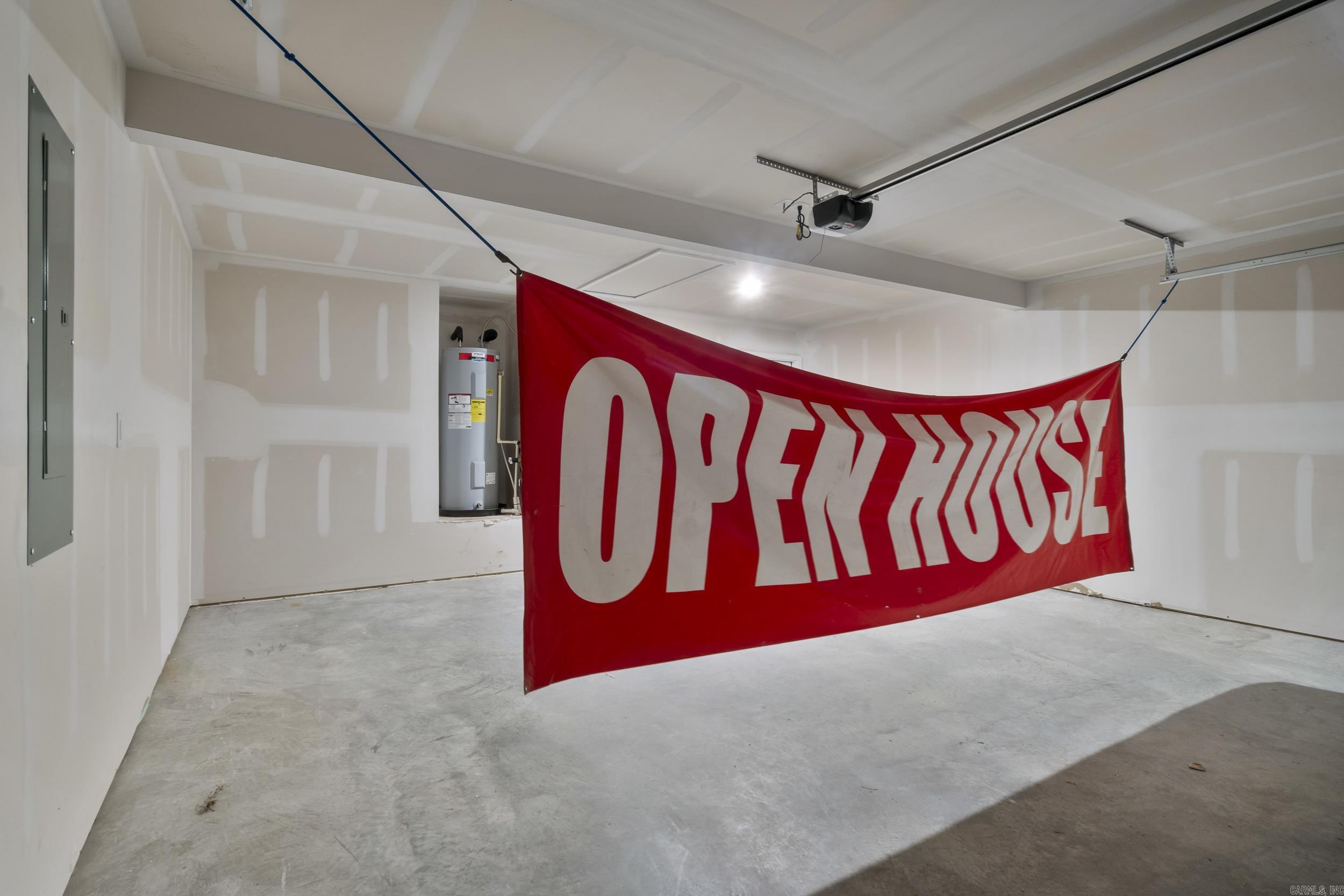 11153 River Valley Drive Hensley, AR 72065