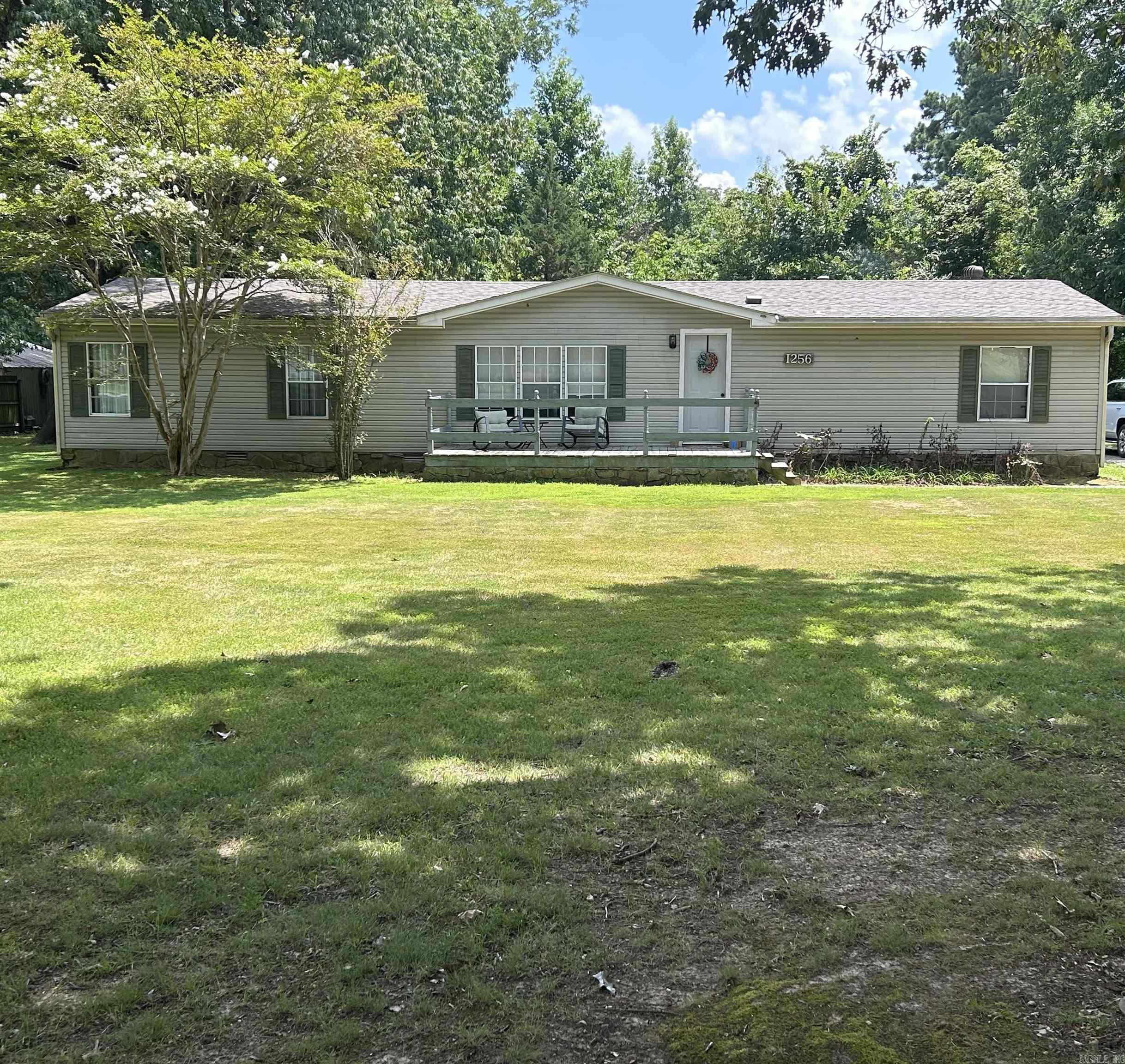 1256 W Court  Piggott, AR