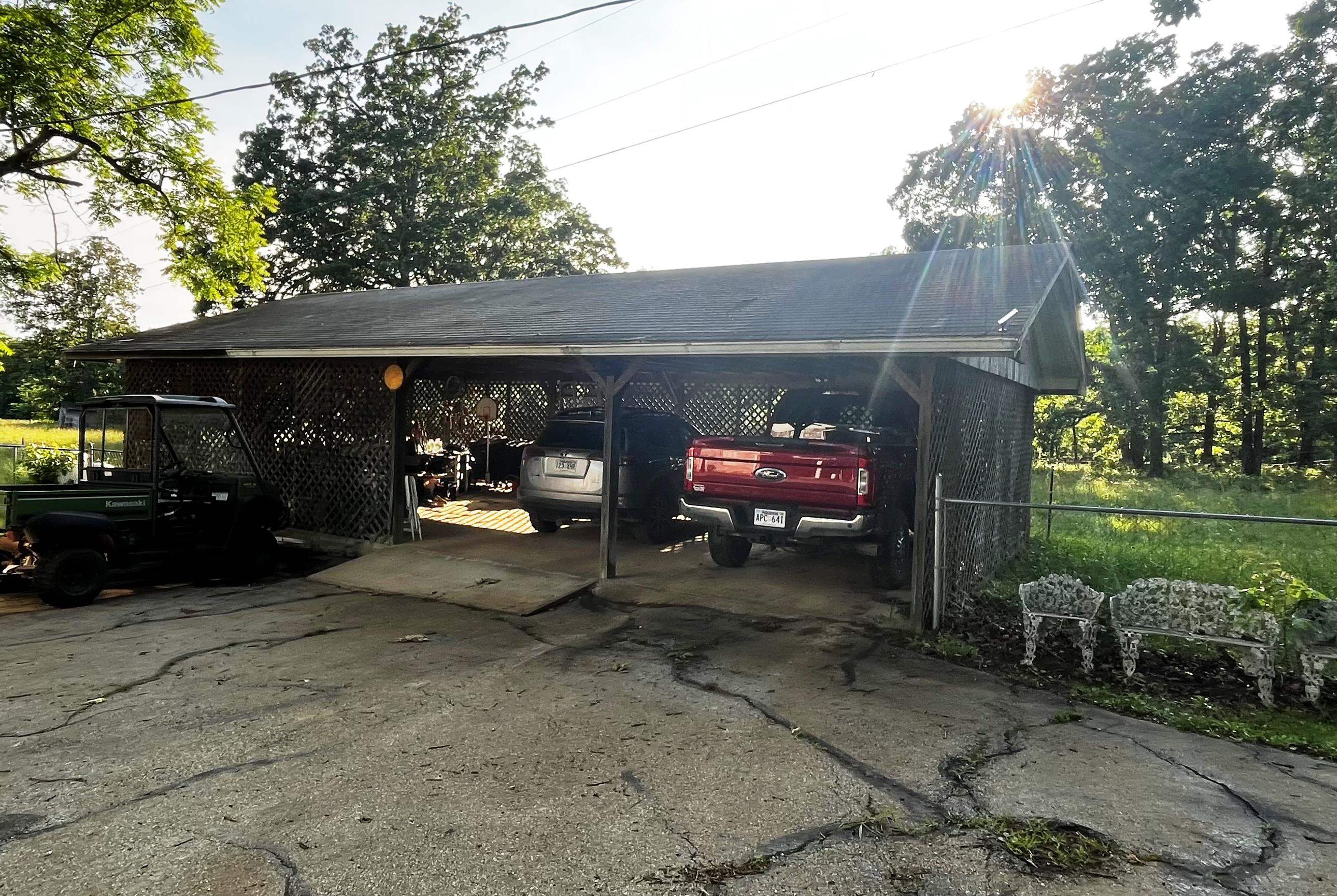 152 E Turkey Pen  Highland, AR