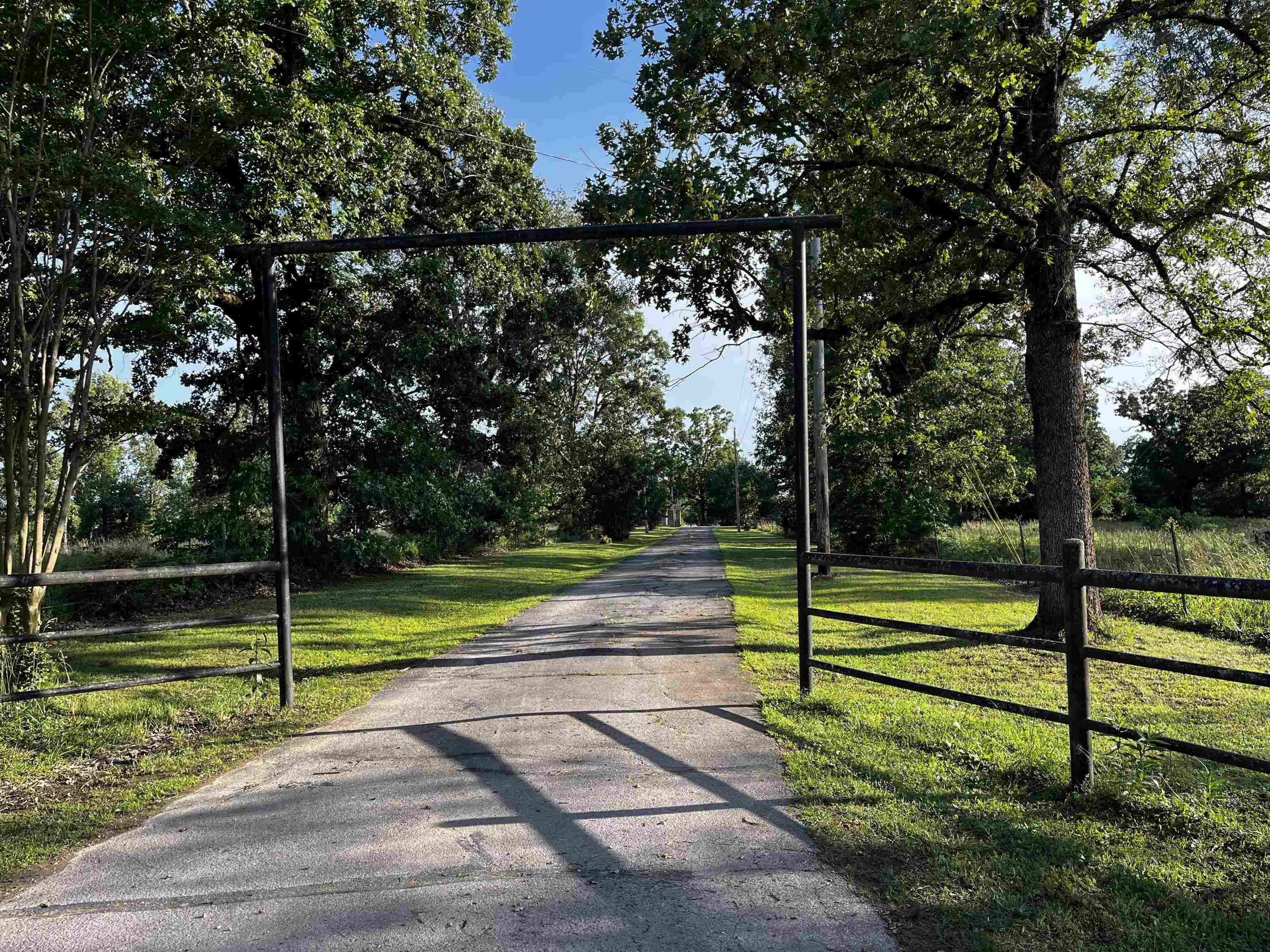 152A E Turkey Pen Road Highland, AR 72542