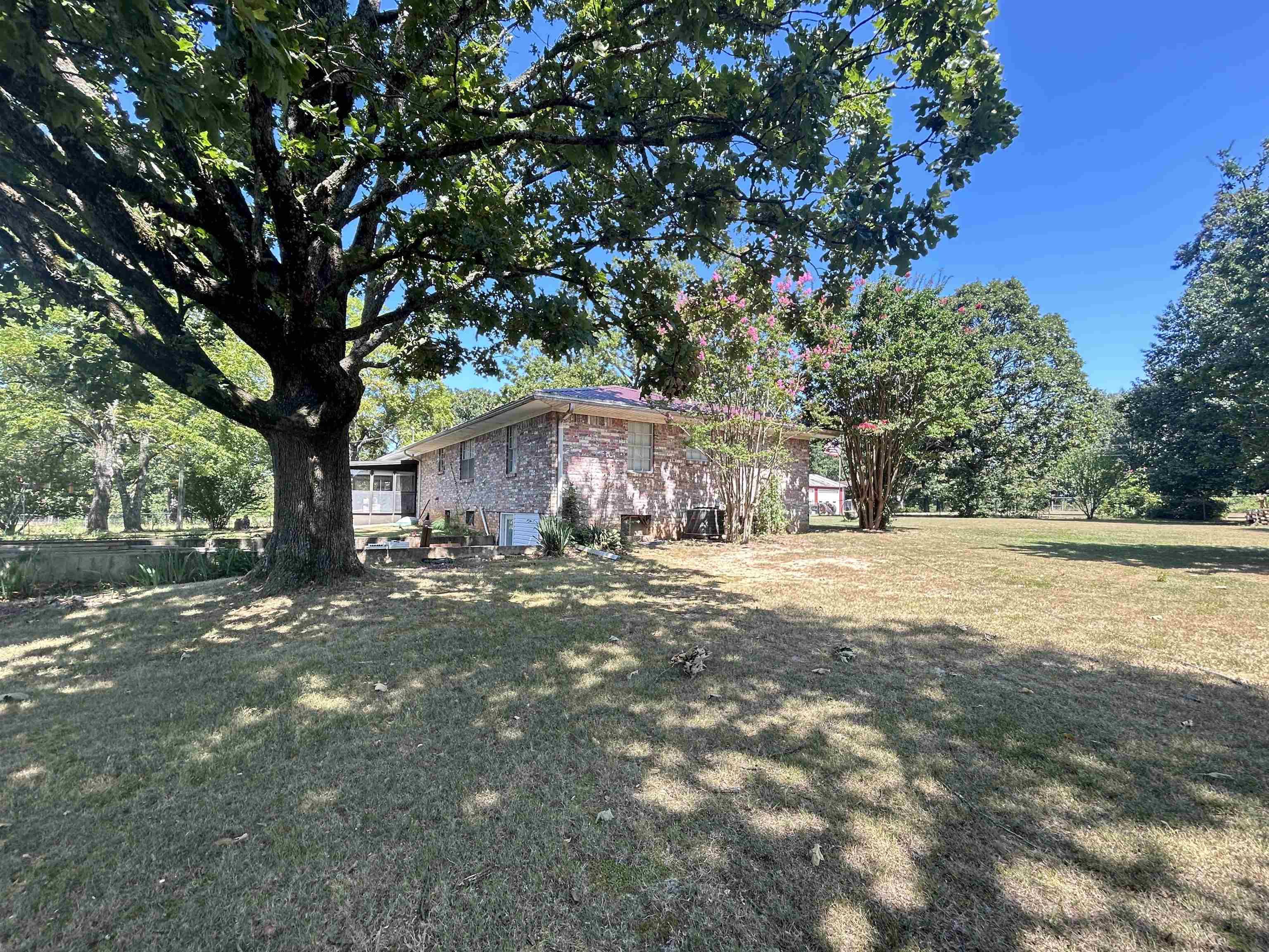 152A E Turkey Pen Road Highland, AR 72542