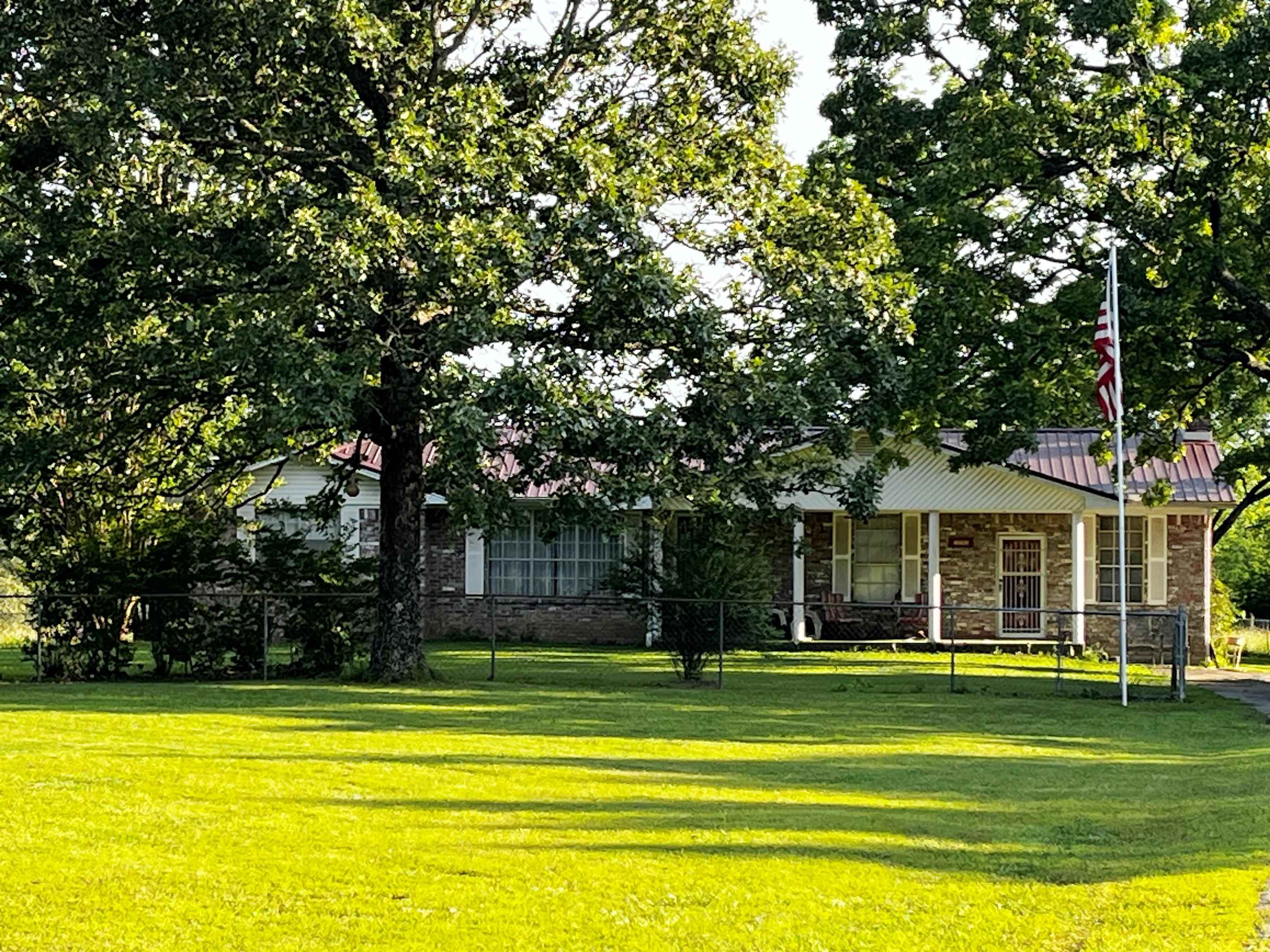 152A E Turkey Pen Road Highland, AR 72542