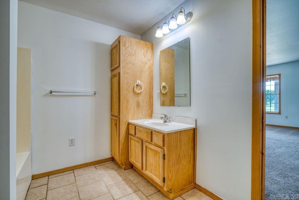 192 County Road 917  Brookland, AR