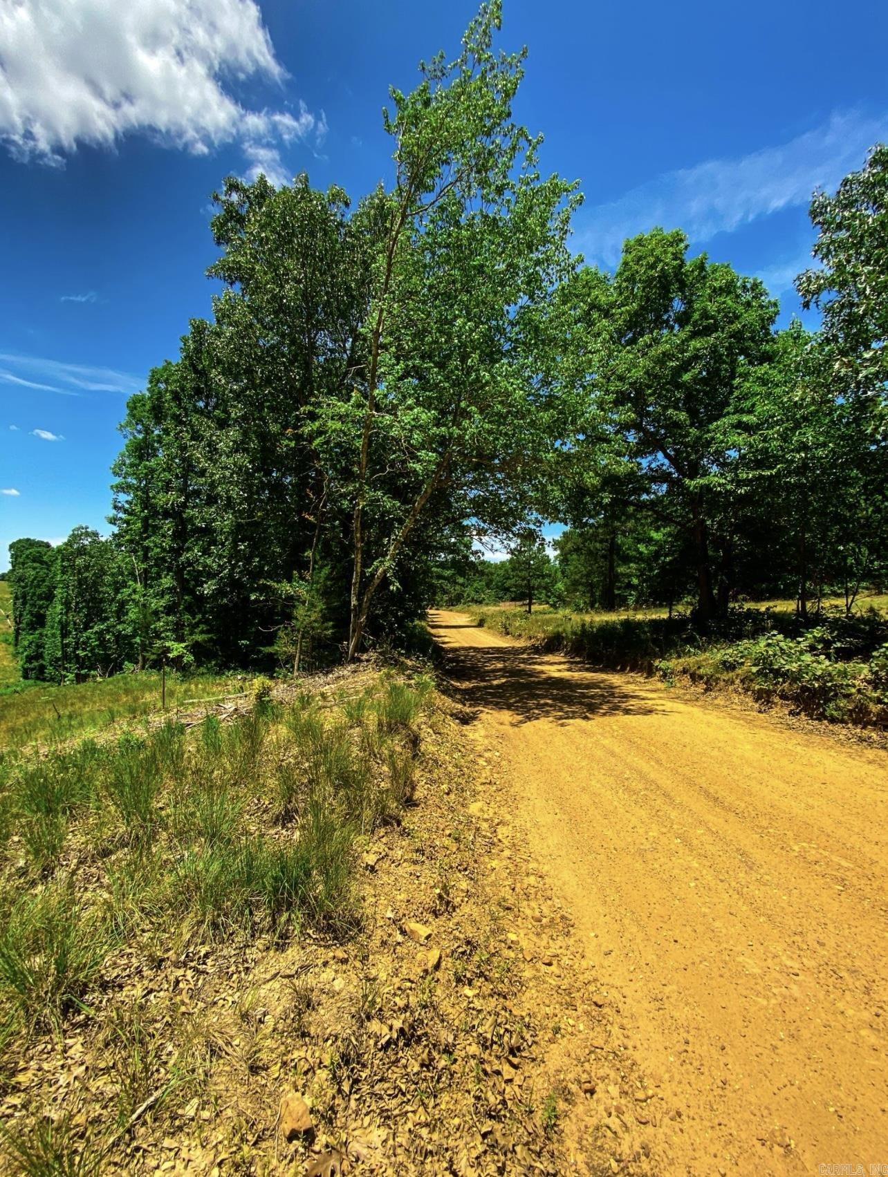 000 County road 9  Kingston, AR