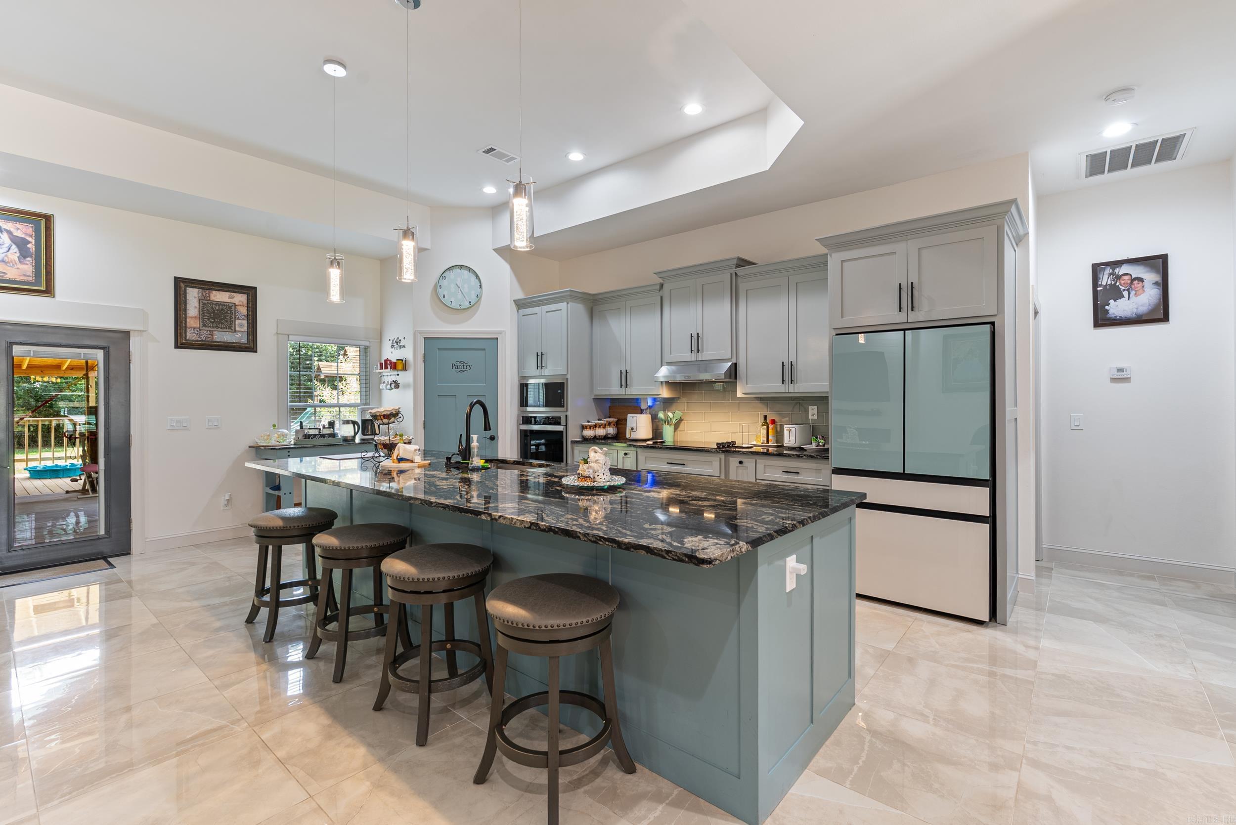 8 Fiegel Loop  Conway, AR