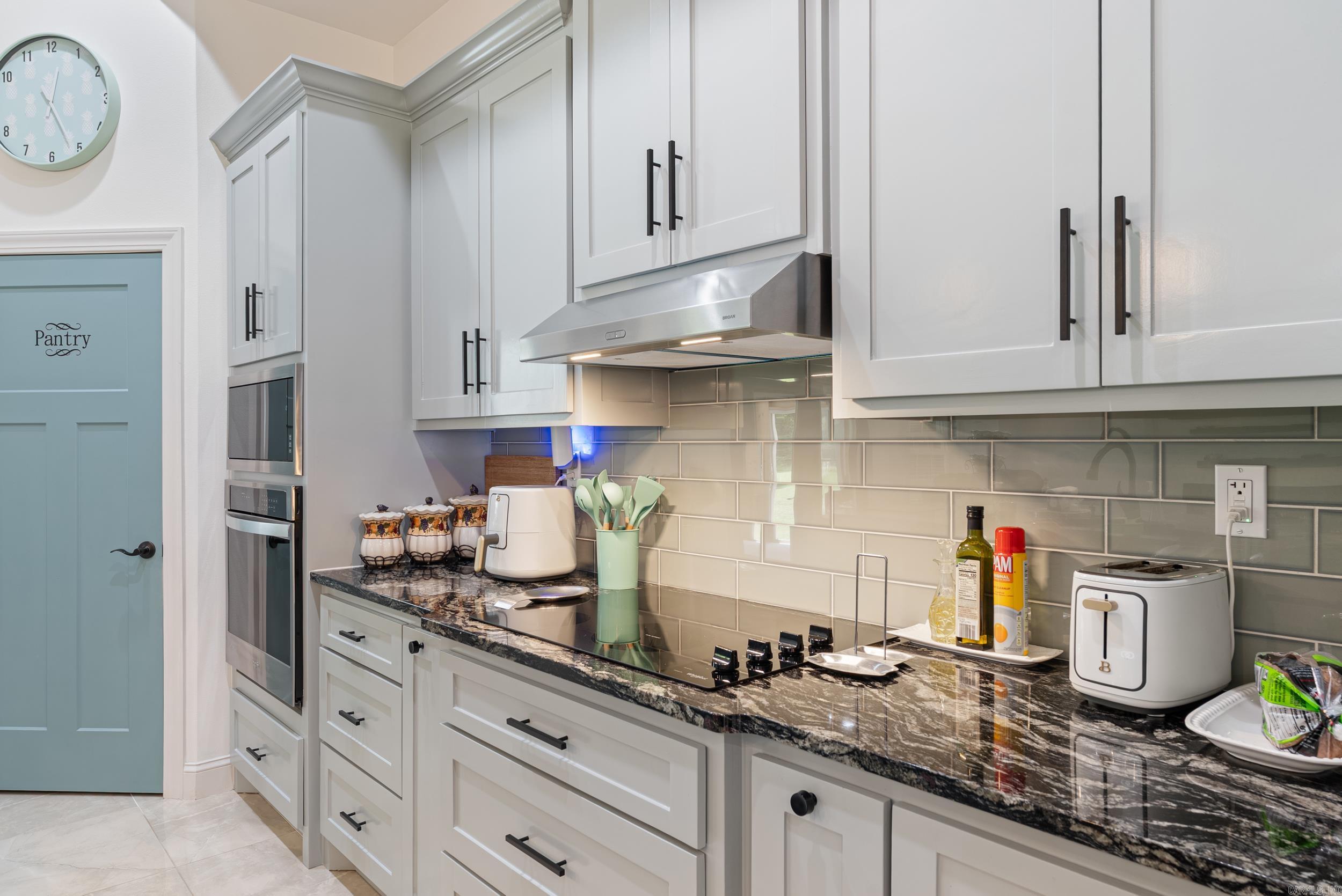 8 Fiegel Loop  Conway, AR