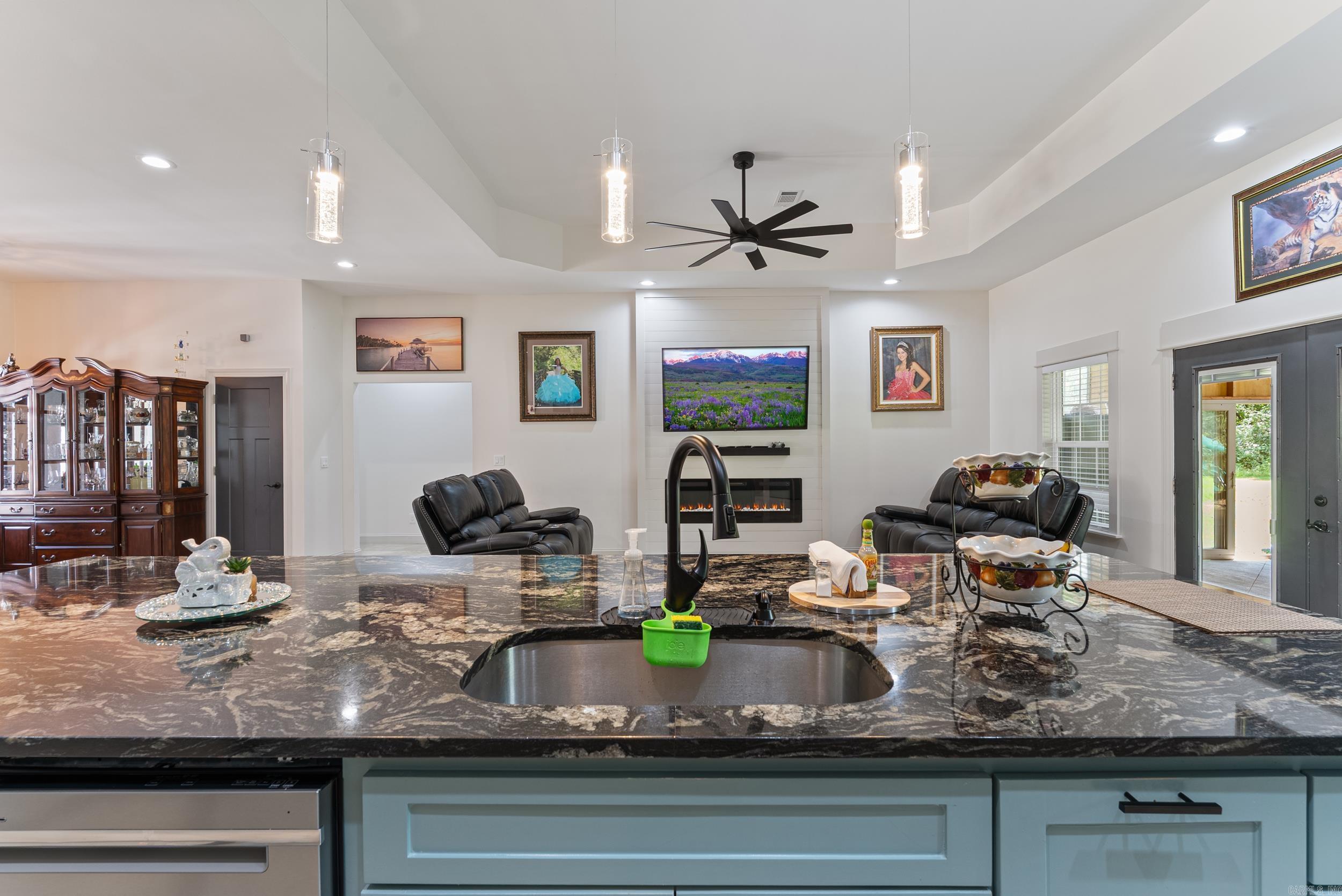 8 Fiegel Loop  Conway, AR