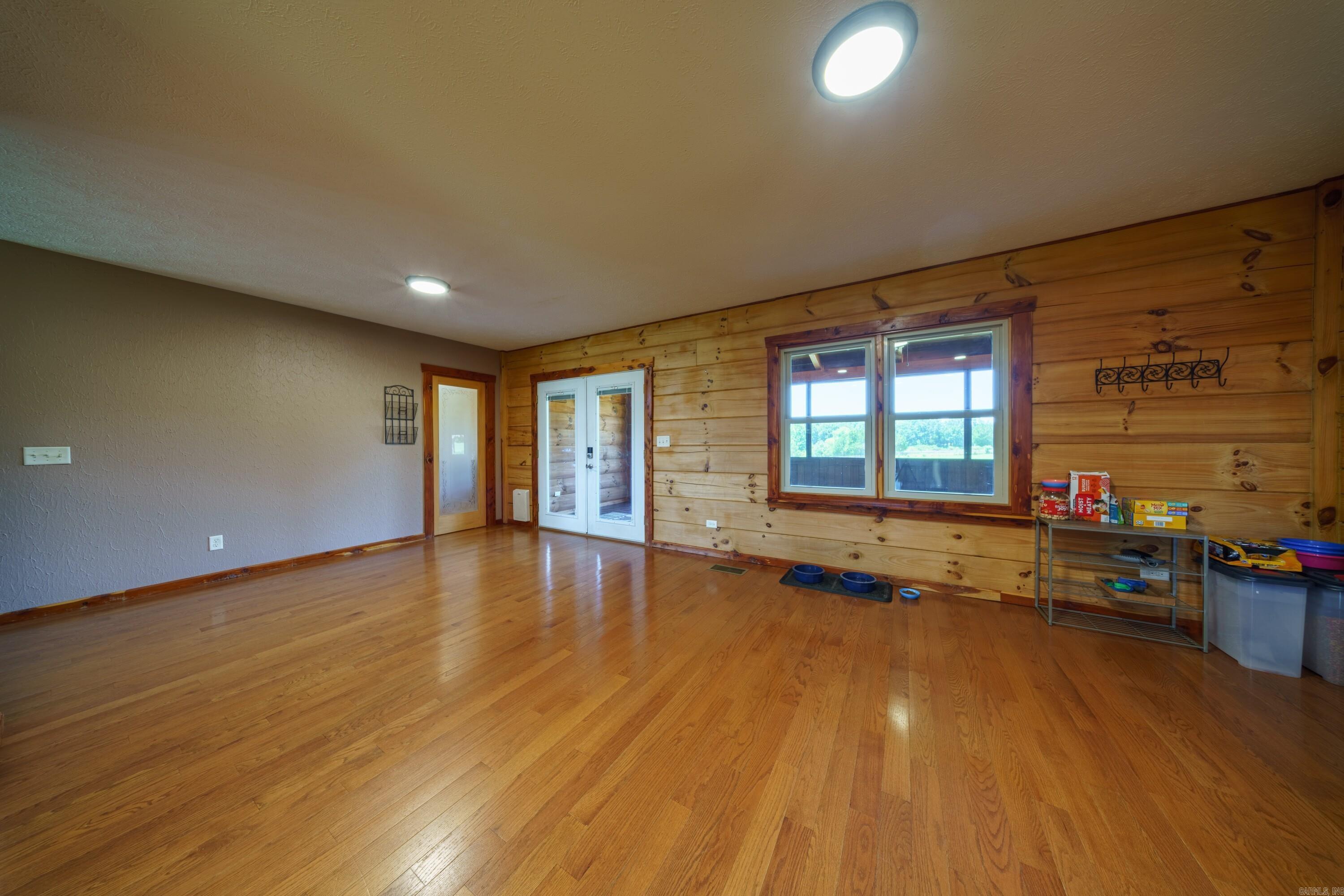 375 Greasy Creek Rd  Salem, AR