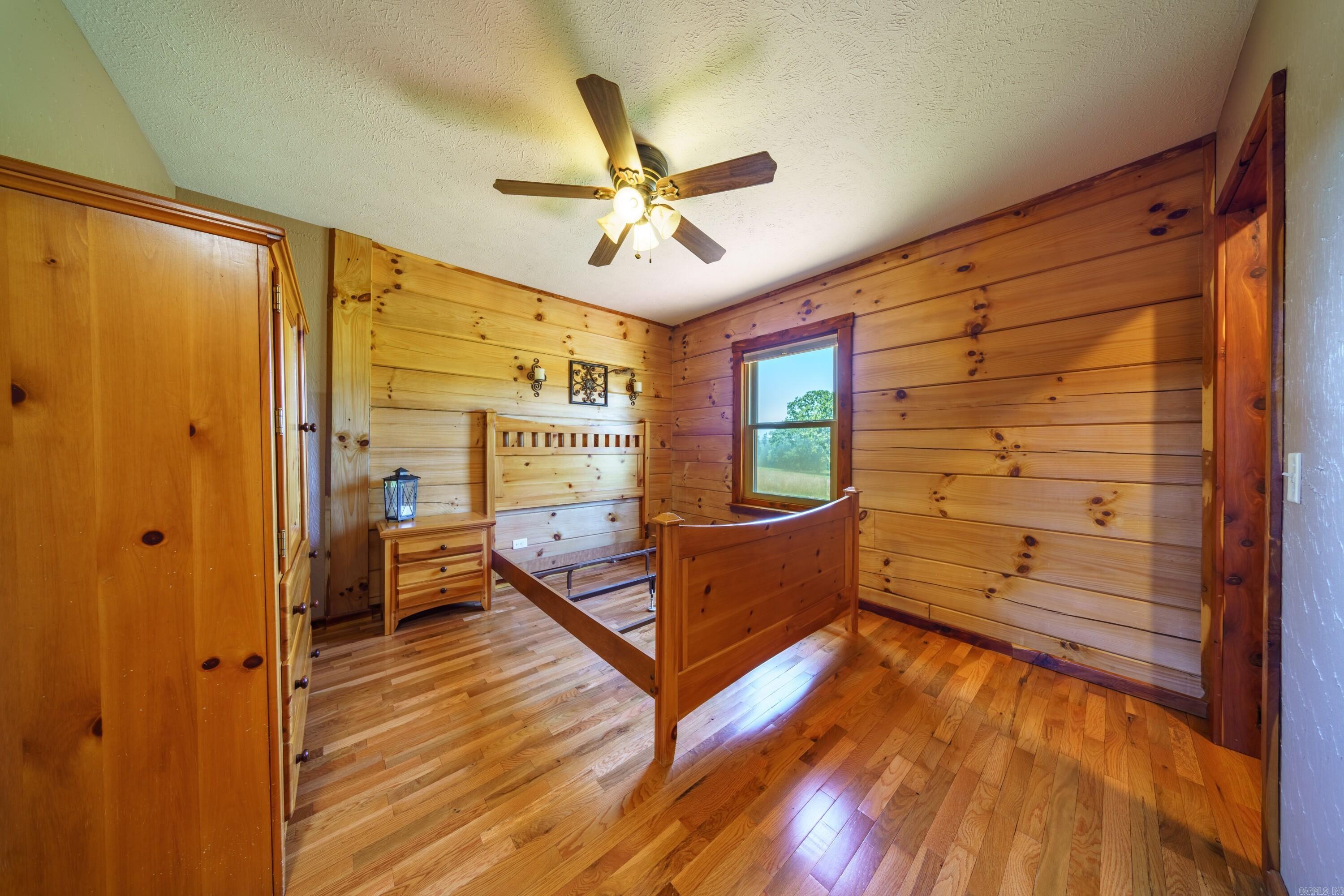 375 Greasy Creek Rd  Salem, AR