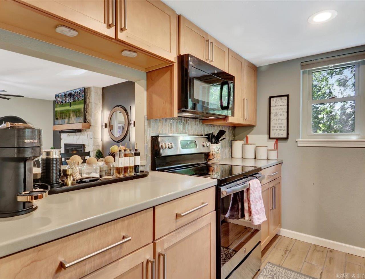 1137 Twin Points Rd Road Hot Springs, AR 71913