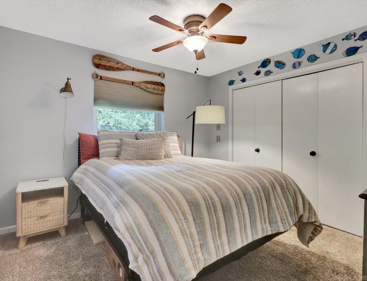 1137 Twin Points Rd Road Hot Springs, AR 71913