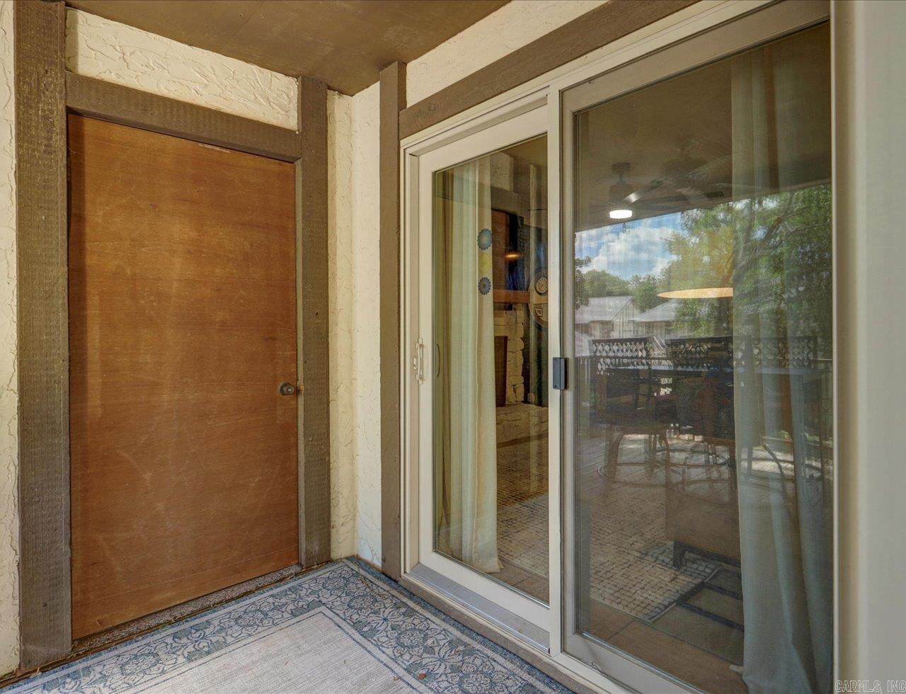 1137 Twin Points Rd Road Hot Springs, AR 71913