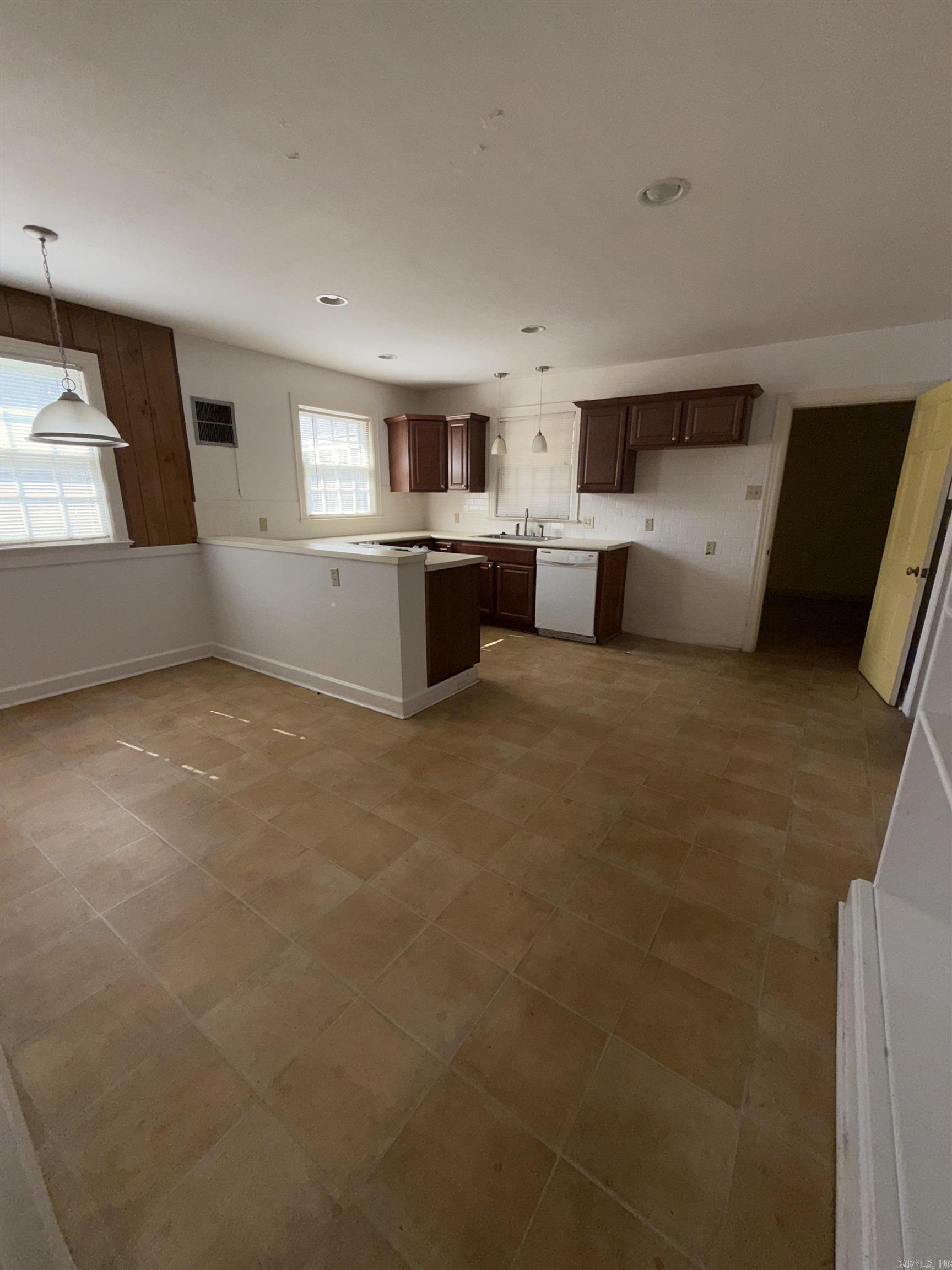 1524 S Tyler st Little Rock, AR 72204