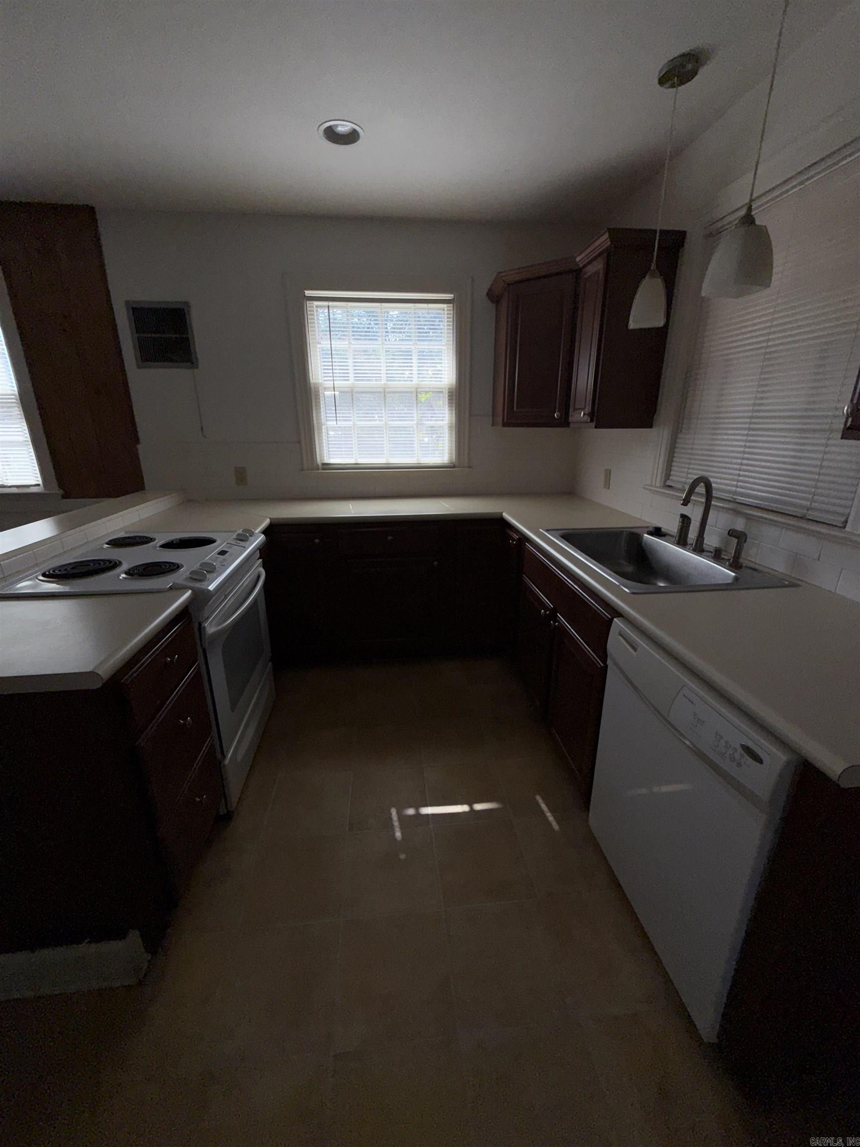 1524 S Tyler st Little Rock, AR 72204