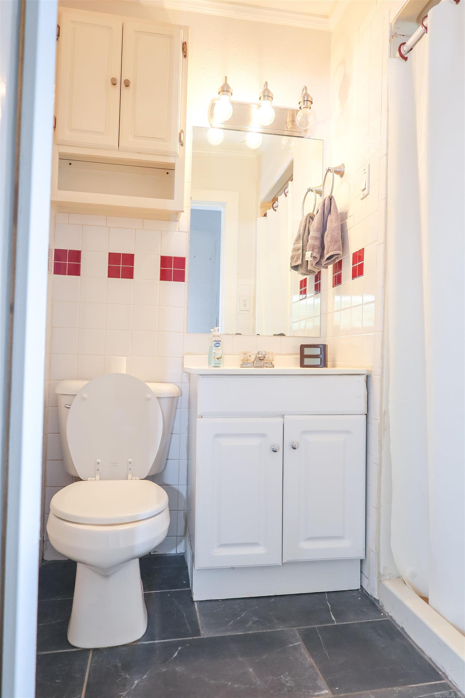 901 Highway 270  Mount Ida, AR