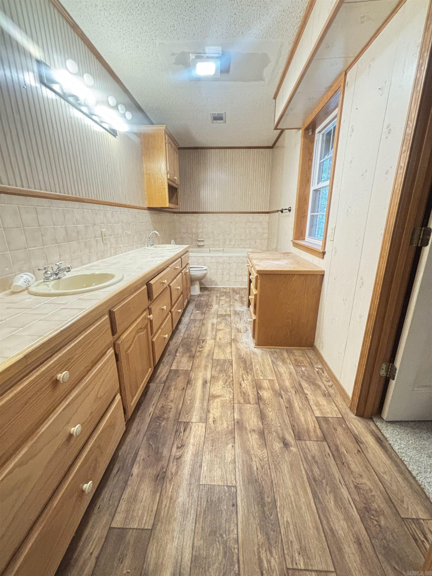 13 Artesian Well Road New Blaine, AR 72851