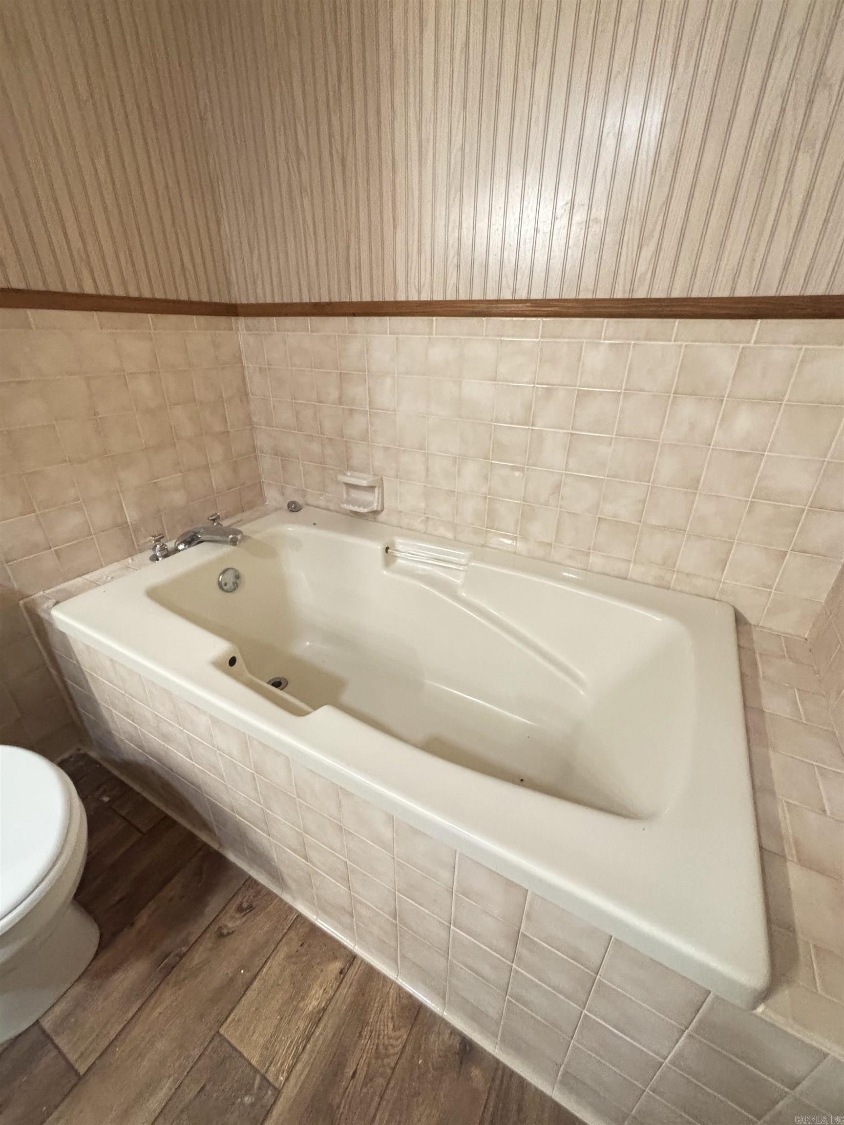 13 Artesian Well Road New Blaine, AR 72851