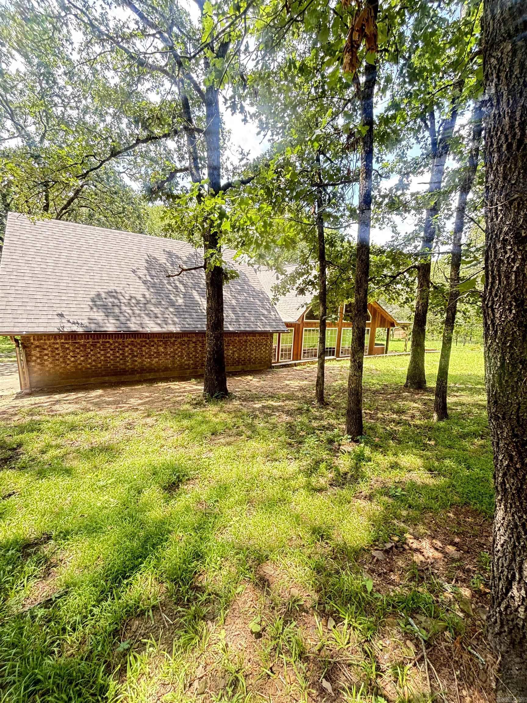 13 Artesian Well Road New Blaine, AR 72851