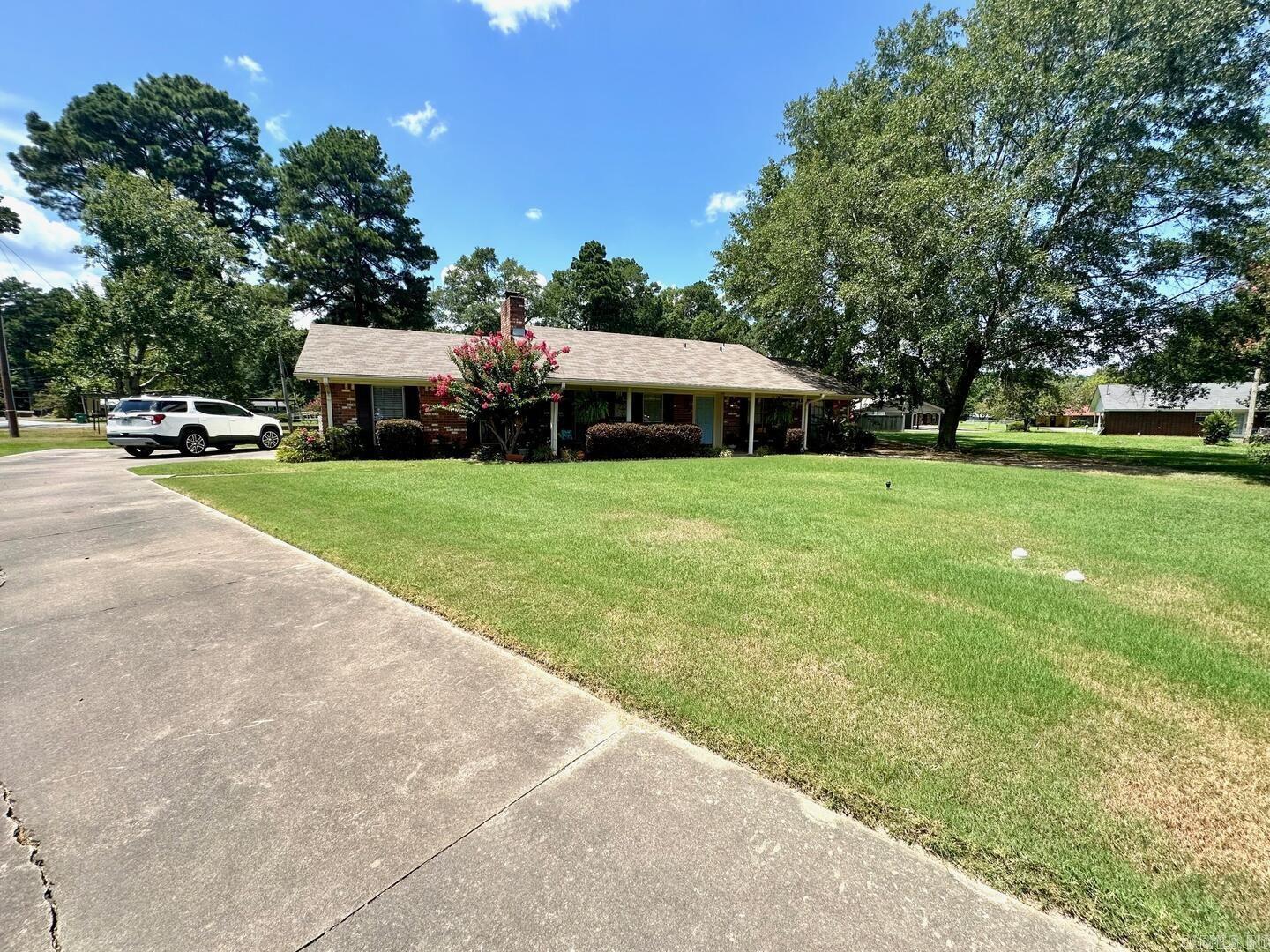 6807 Wilhelmina Cove Pine Bluff, AR 71603-0000