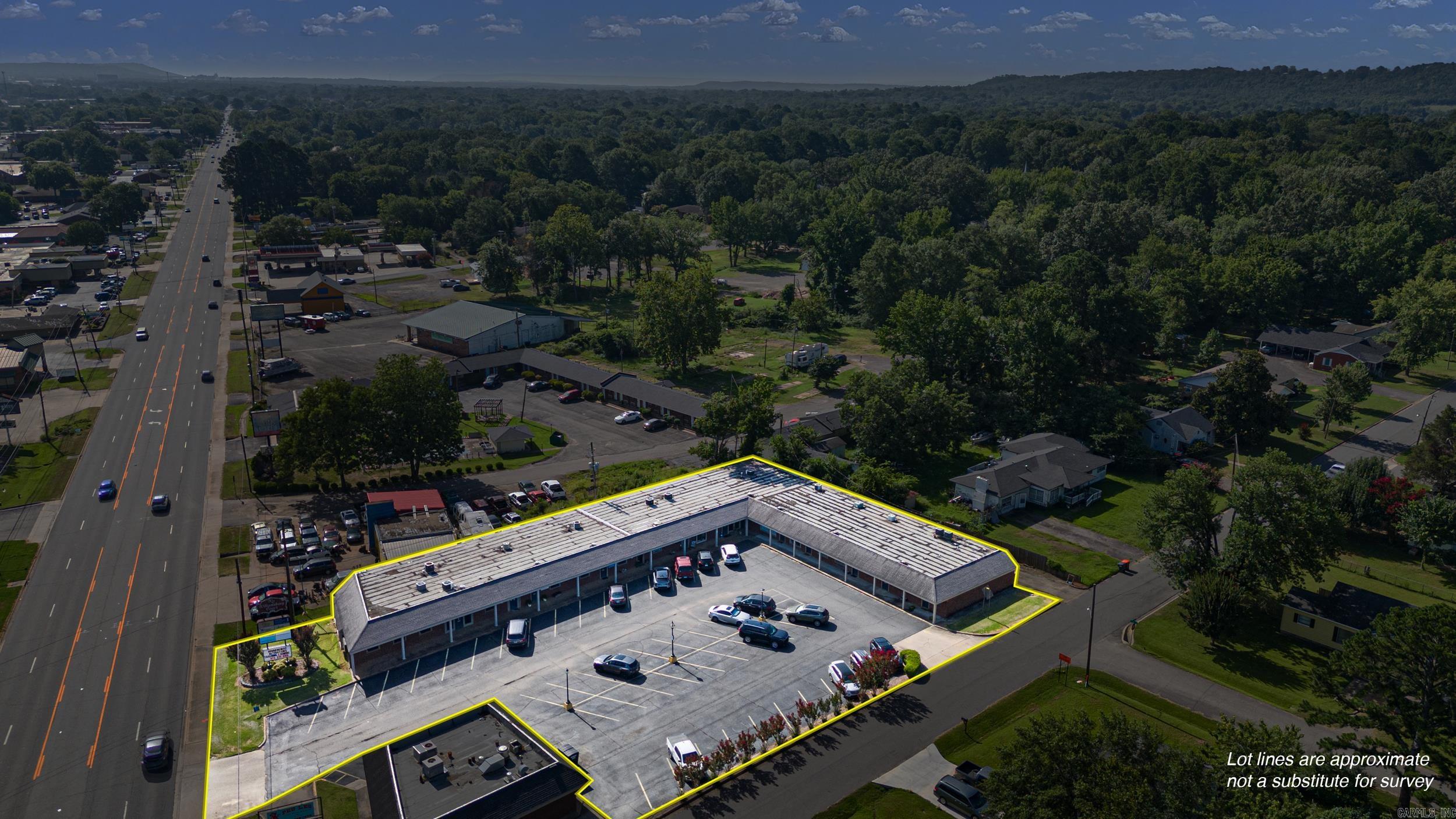 2621 W Main  Russellville, AR