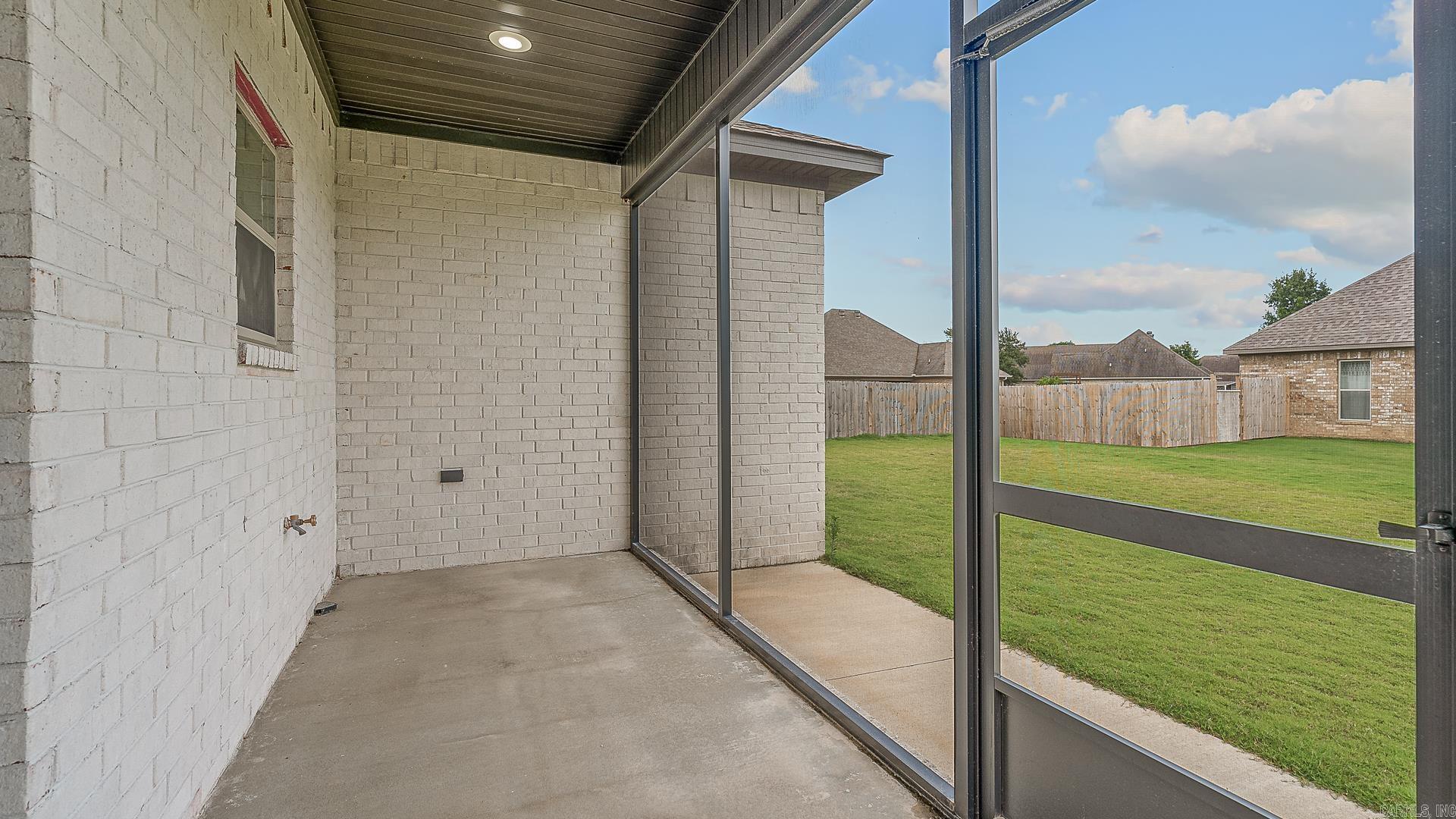 215 Craftsbury  Bono, AR