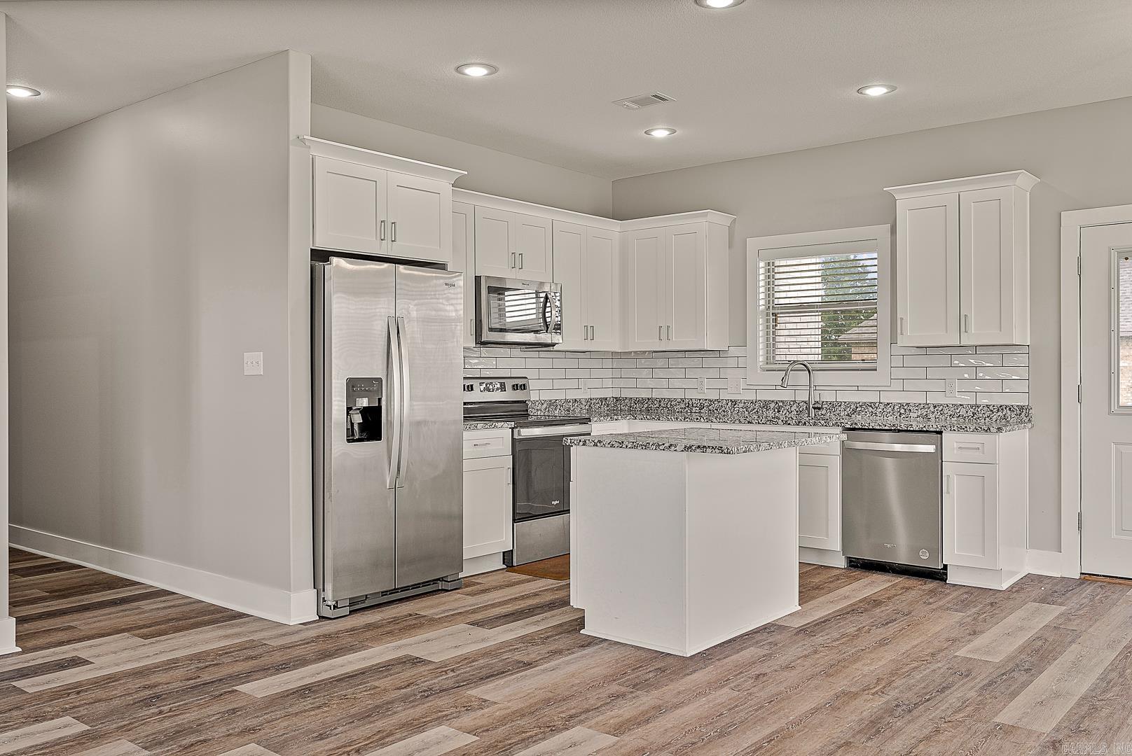 215 Craftsbury  Bono, AR