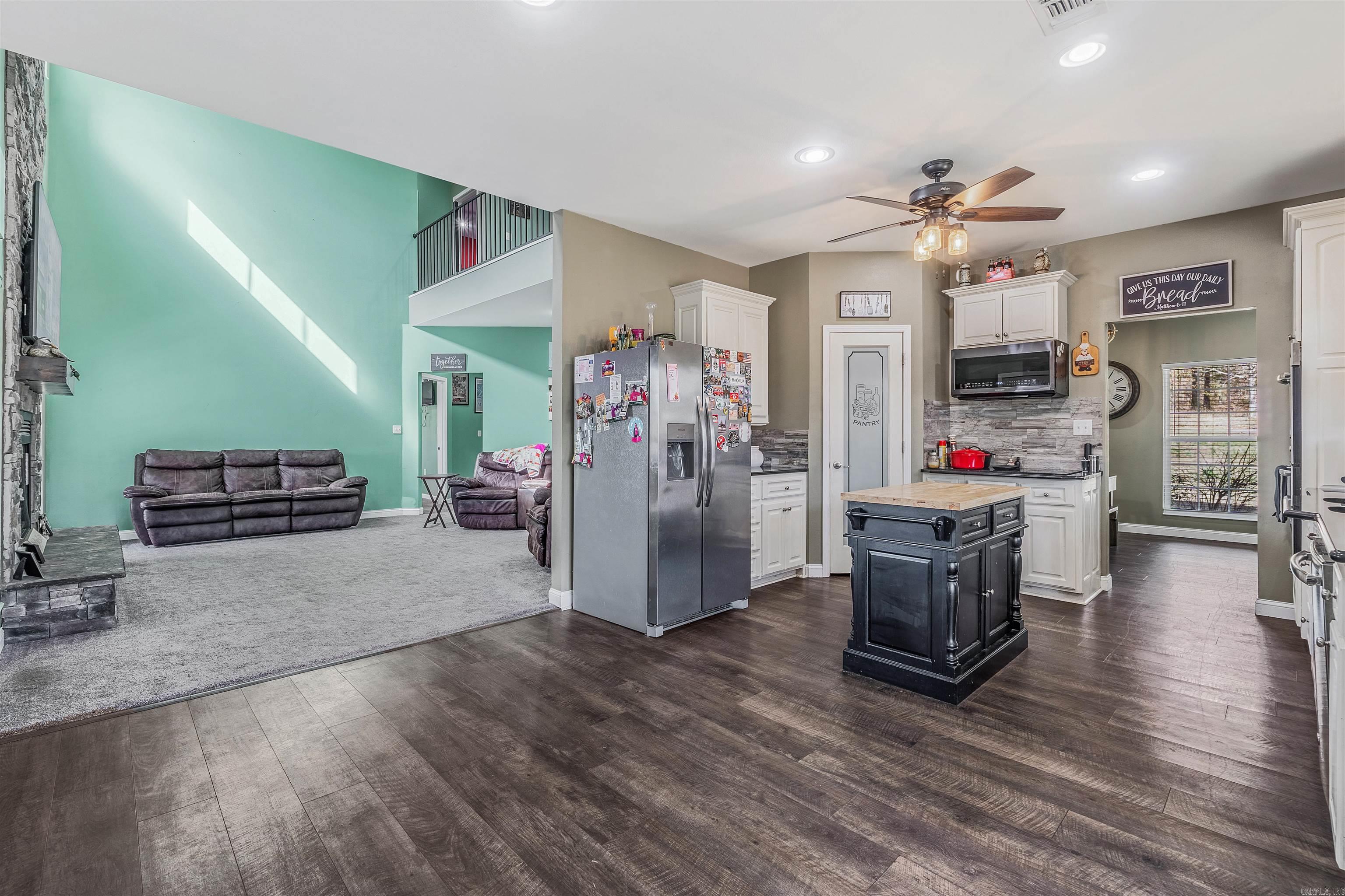 394 Copperas Gap  Houston, AR