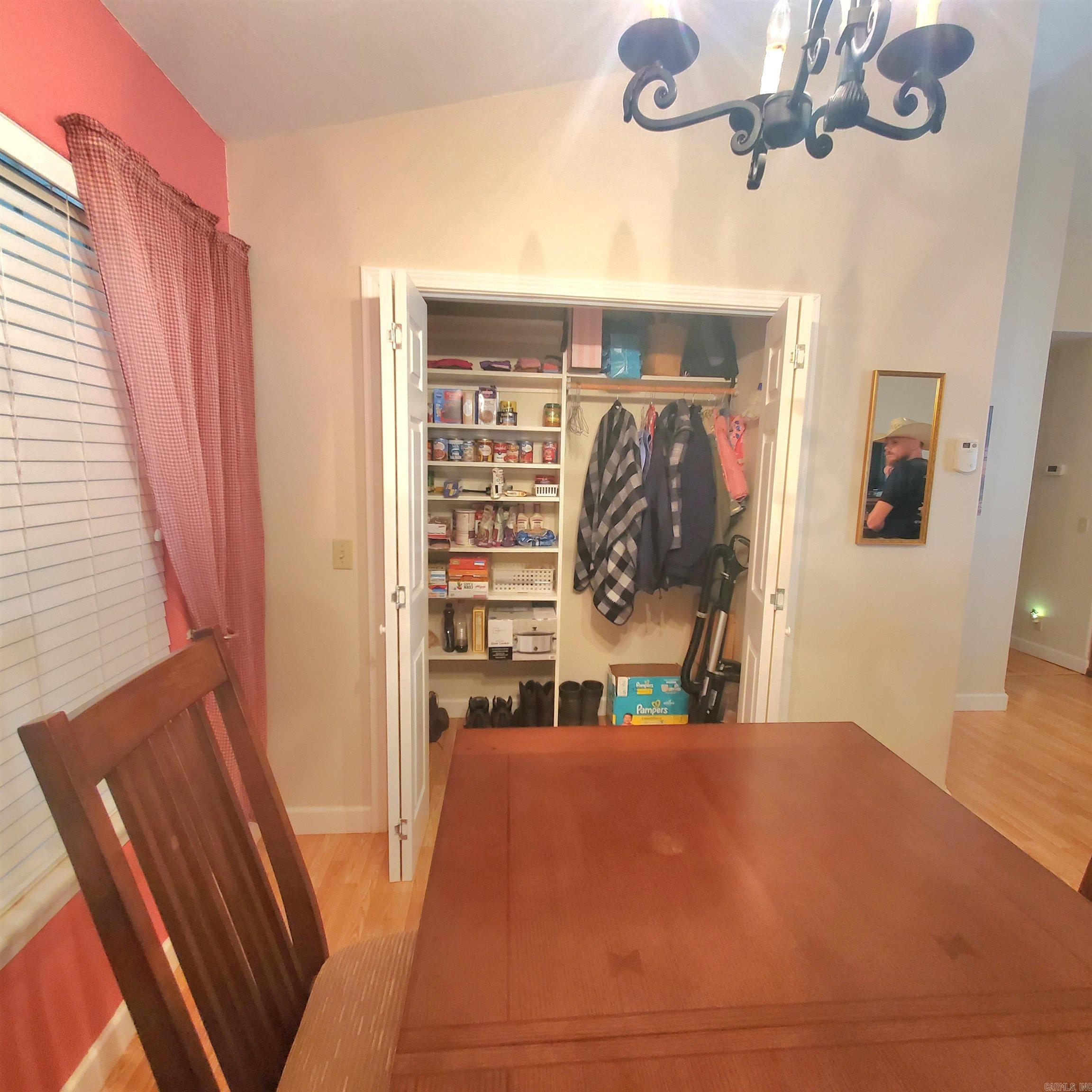 1308 Chimney Rock  Mountain View, AR