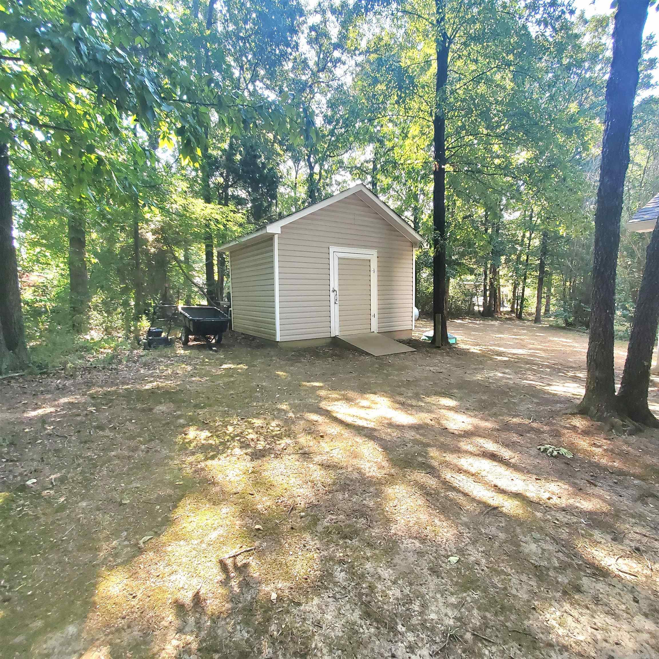 1308 Chimney Rock  Mountain View, AR